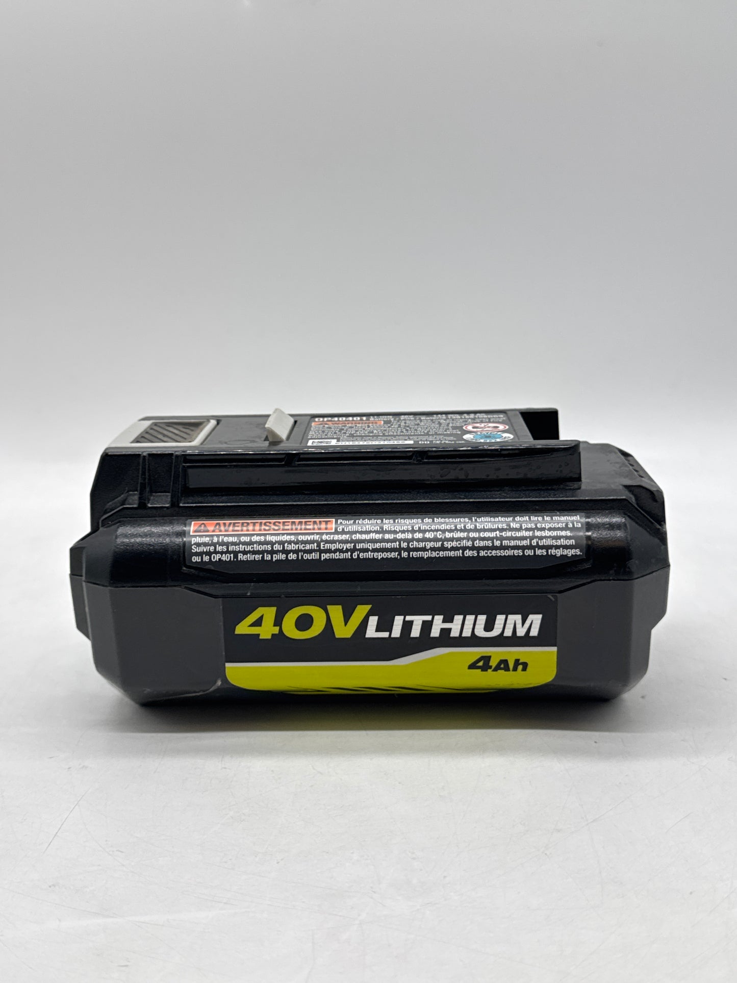 Ryobi 40V 4ah Lithium Battery OP40401 with Ryobi 40V Lithium-Ion Charger
