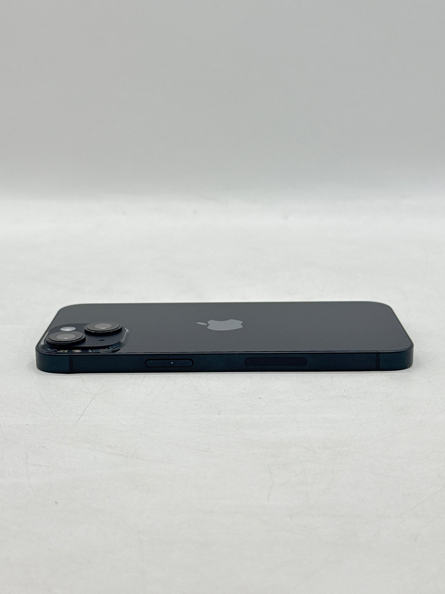 T-Mobile Apple iPhone 14 MPUA3LL/A A2649 128GB Midnight 86% Battery Health