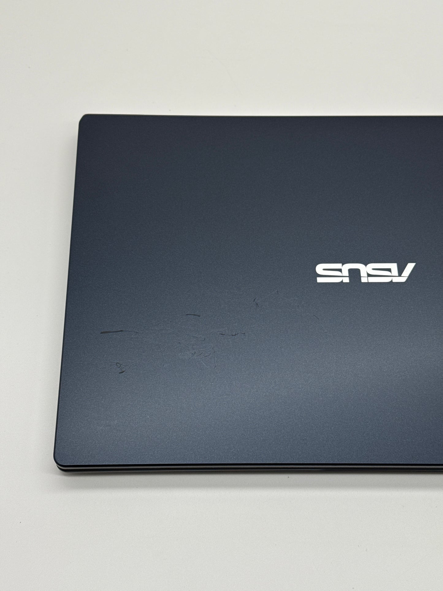 Asus Netbook E410K 14" Celeron N4500 1.1GHz 4GB RAM 64GB