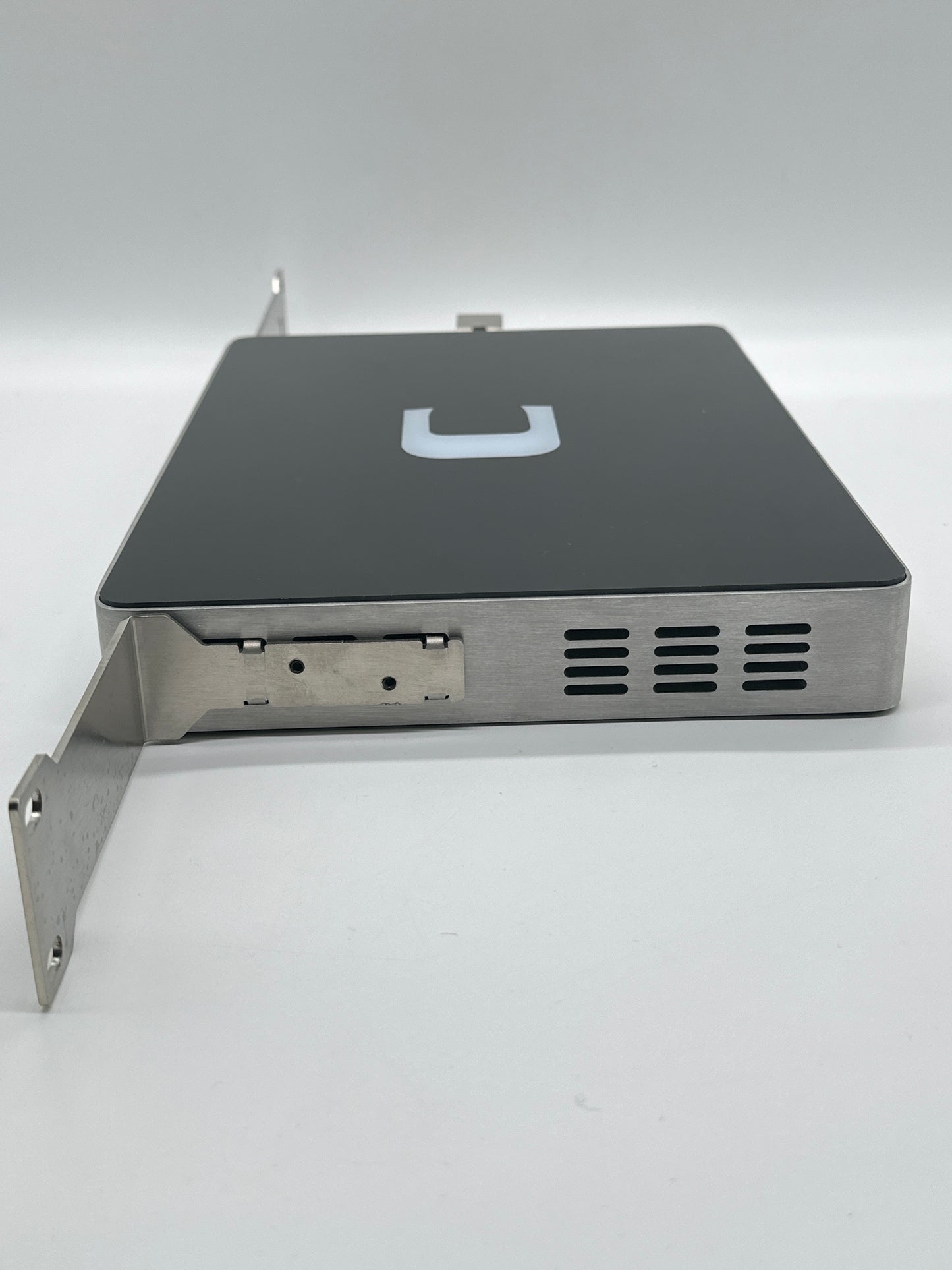 Clavister Firewall Amer Eagle Series E7 Switch Appliance