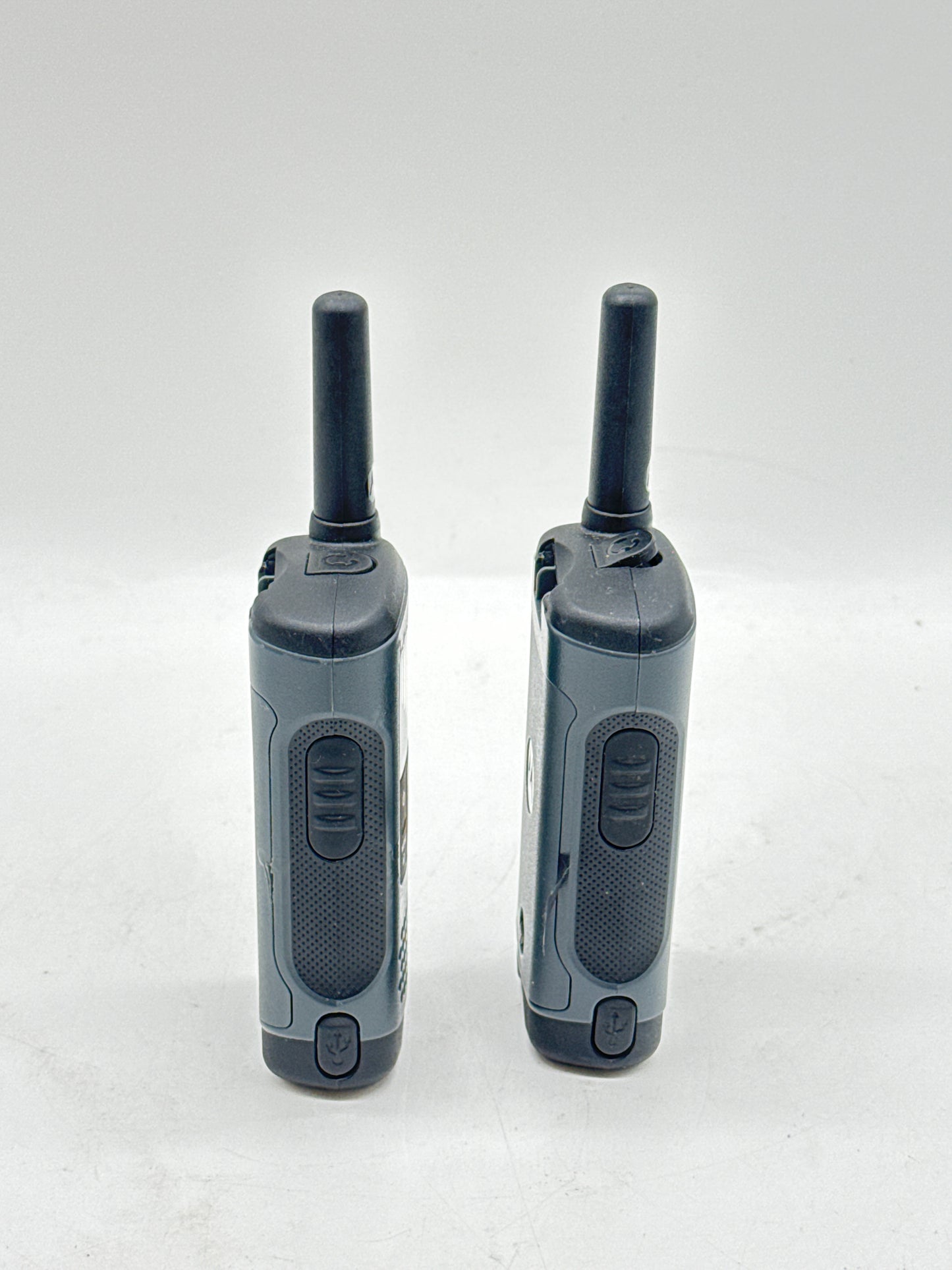 MOTOROLA TALKABOUT TWO-WAY RADIO T200 SET W/ BATTERIES & Chargers (11 Radios)