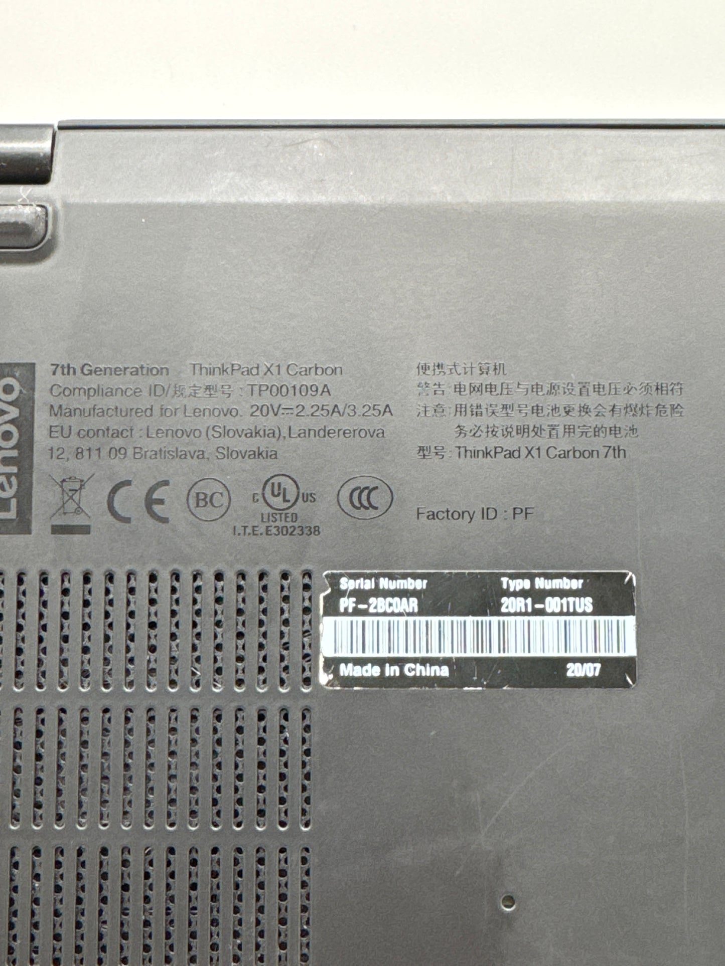 Lenovo ThinkPad X1 Carbon 7th Gen 14.0" Core i7-10510U 1TB SSD 16GB RAM - Read!