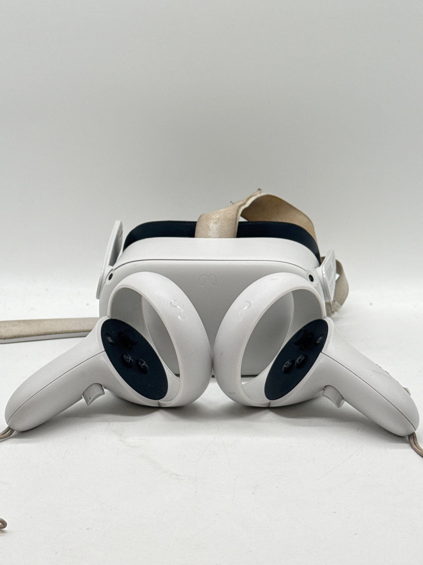 Meta Quest 2 VR Headset KW49CM White 128GB