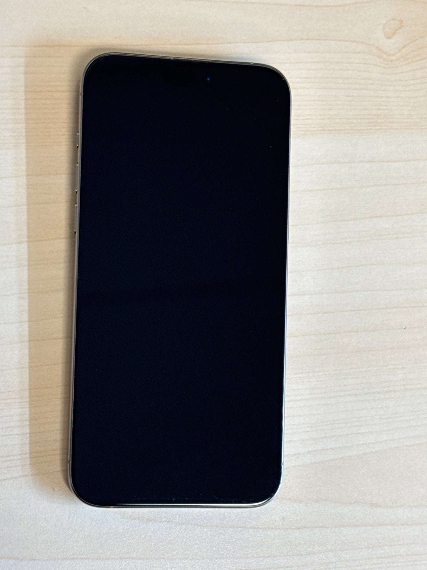 Unlocked Apple iPhone 15 Pro Max A2849 256GB Natural Titanium 87% Battery Health