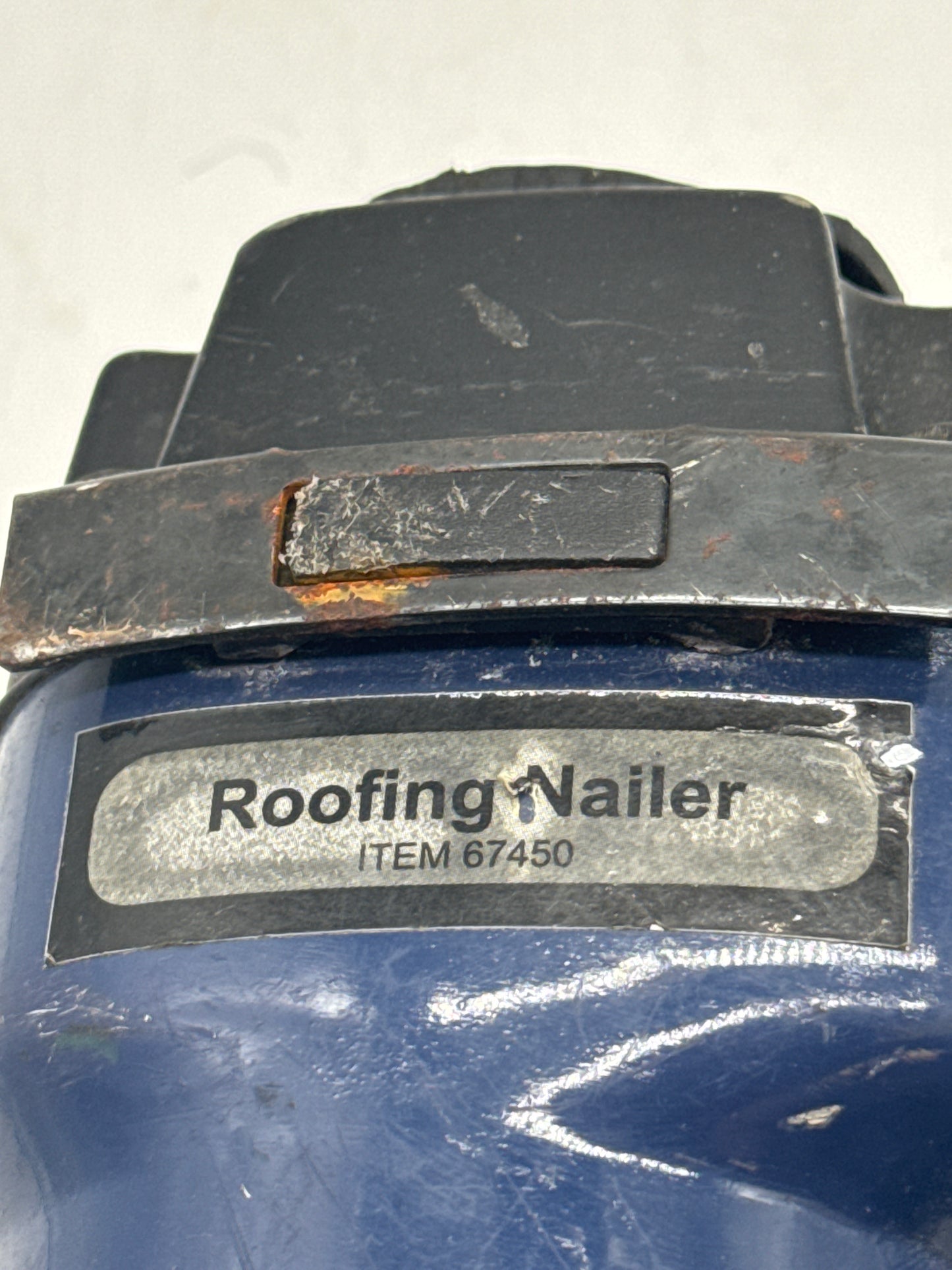 Central Pneumatic Contractor Series Coil Roofing Nailer Model 67450