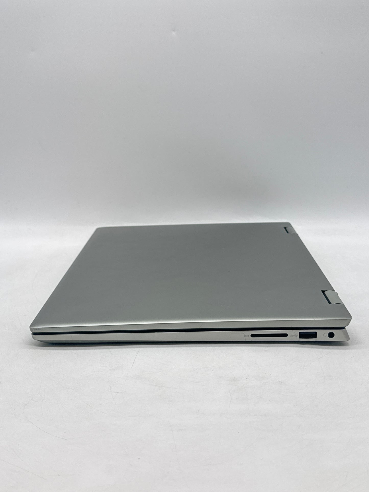 Dell Inspiron 14 7425 2-in-1 14" Touch Ryzen 5 5625U 2.30GHz 32GB RAM 1TB SSD
