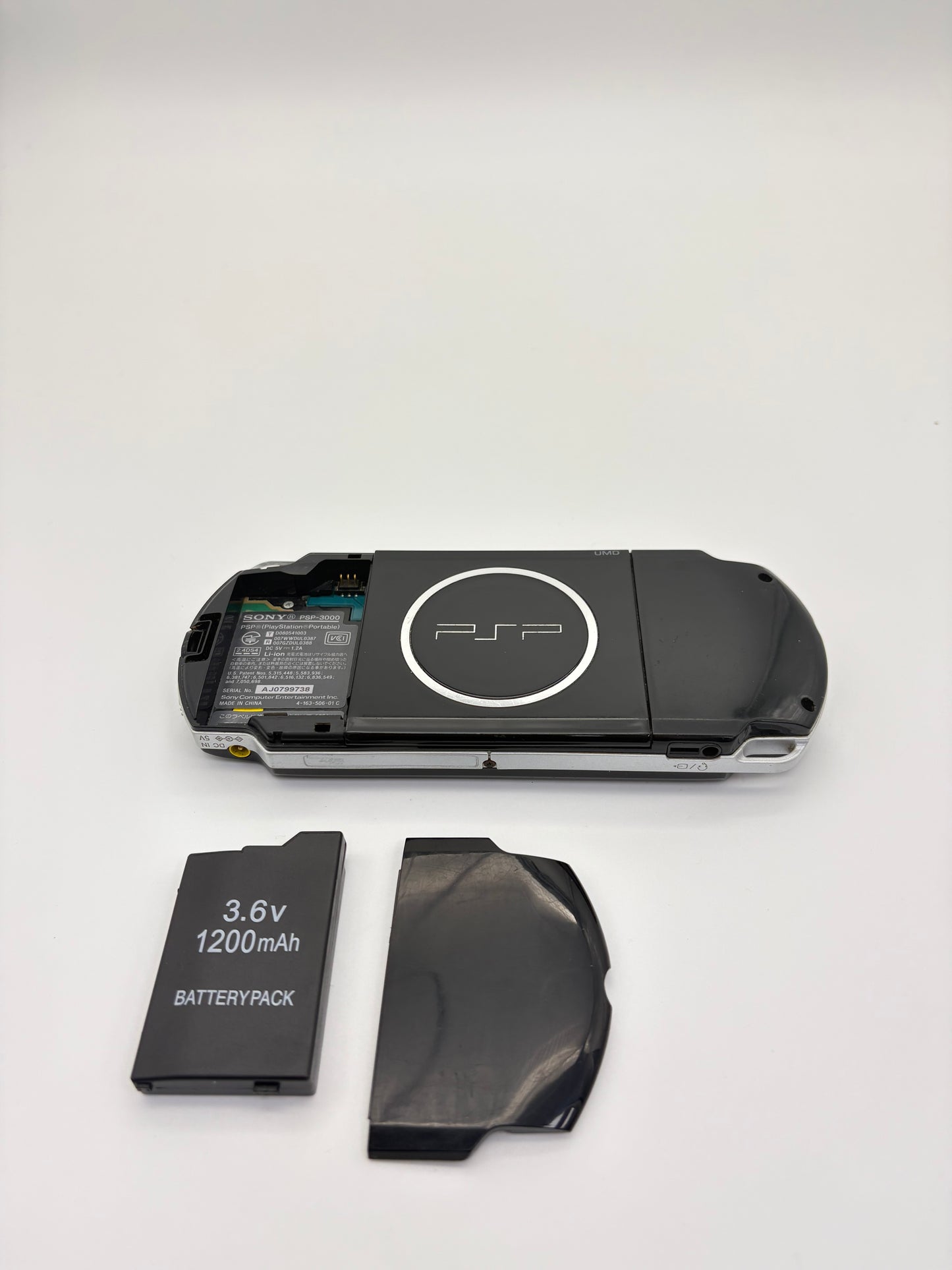 Sony PSP-3000 Piano Black Console #205 w/1200 mAh Battery