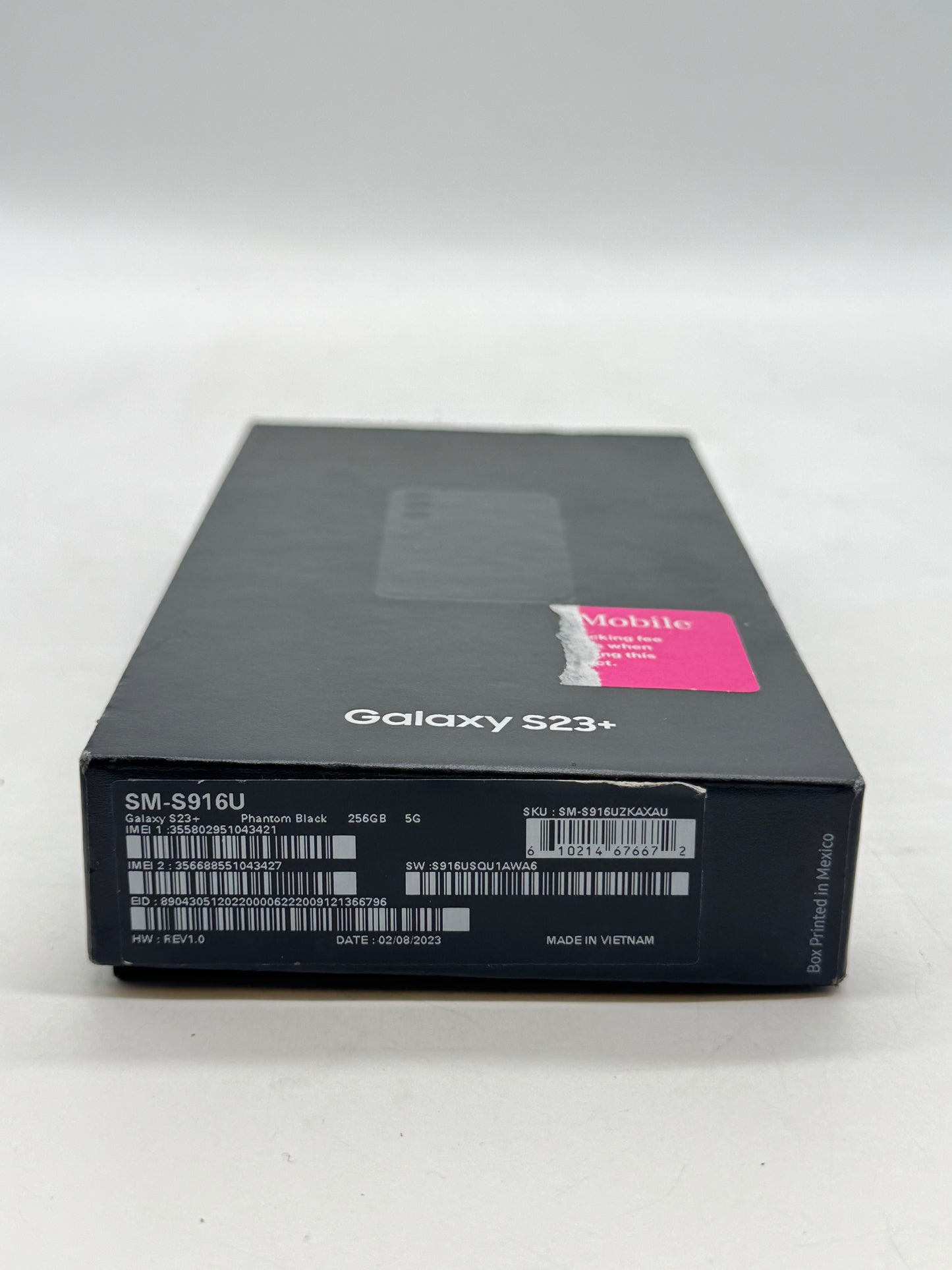 Unlocked Samsung Galaxy S23+ 6.6" SM-S916U 256GB 8GB RAM - Smudge Front Camera
