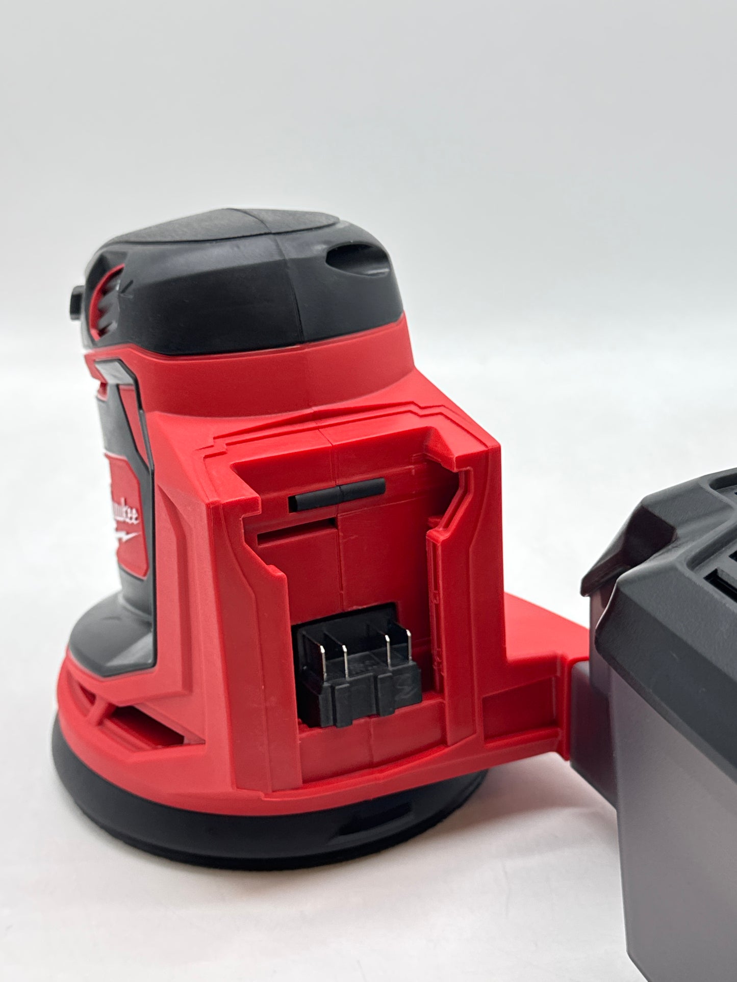 Milwaukee M18 2648-20 Random Orbit Sander Tool Only