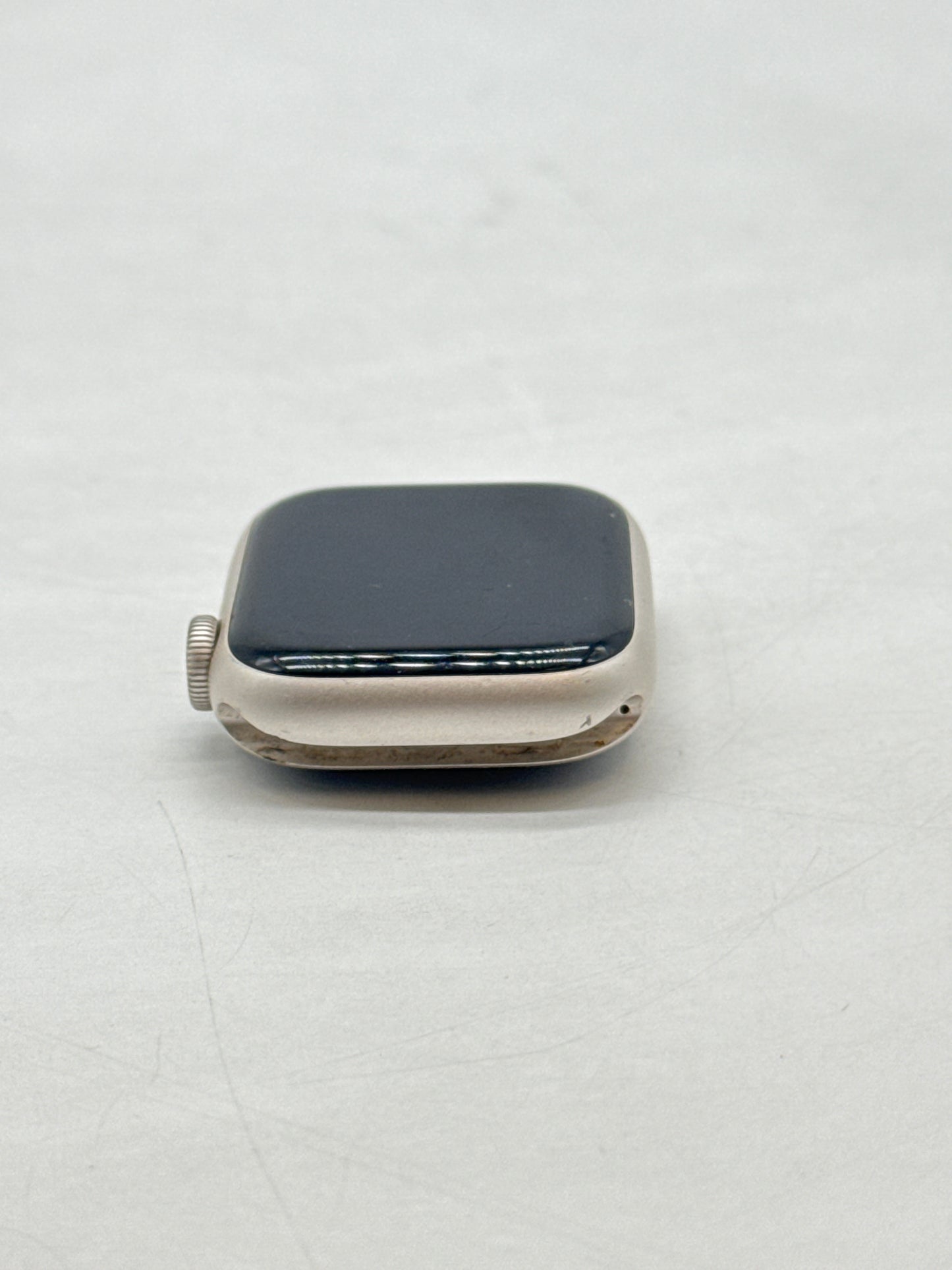 Apple Watch Series 8 A2770 41mm GPS Only Starlight Aluminum