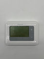 Honeywell Home T5 RTH7560E Programmable Thermostat Heat Cool Digital White Used - image 1