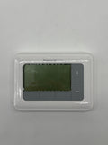 Honeywell Home T5 RTH7560E Programmable Thermostat Heat Cool Digital White Used image 1