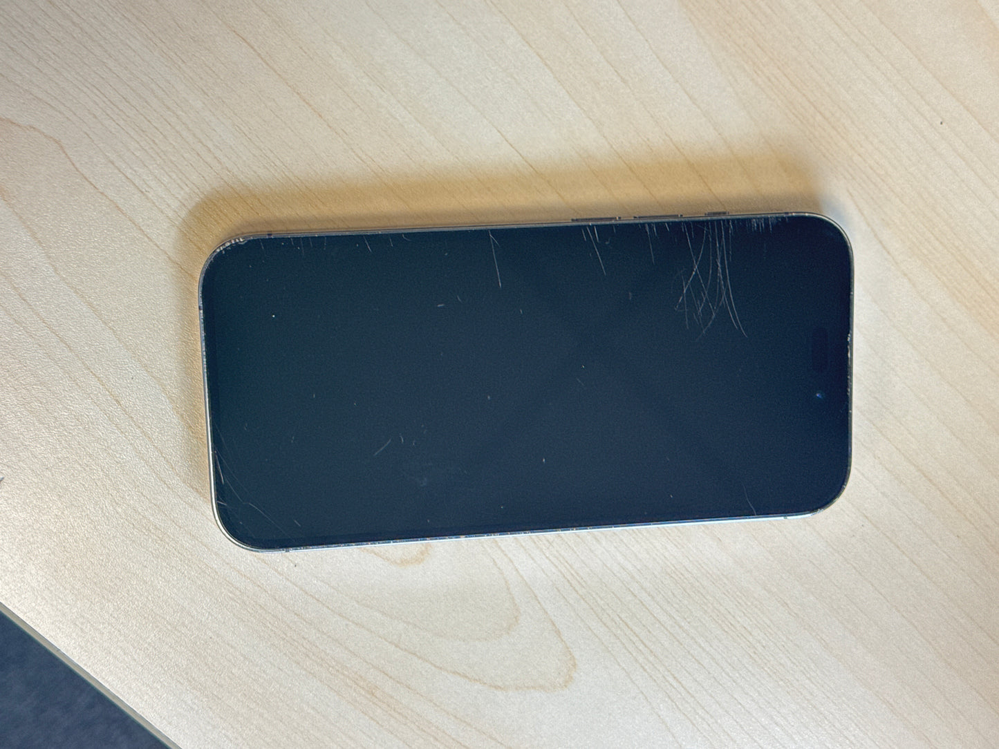 Unlocked Apple iPhone 14 Pro A2650 256GB Deep Purple 80% Battery Health