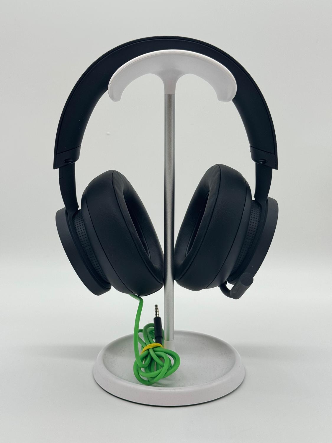 Microsoft Xbox Stereo Headset Model #1984 - Used - Black