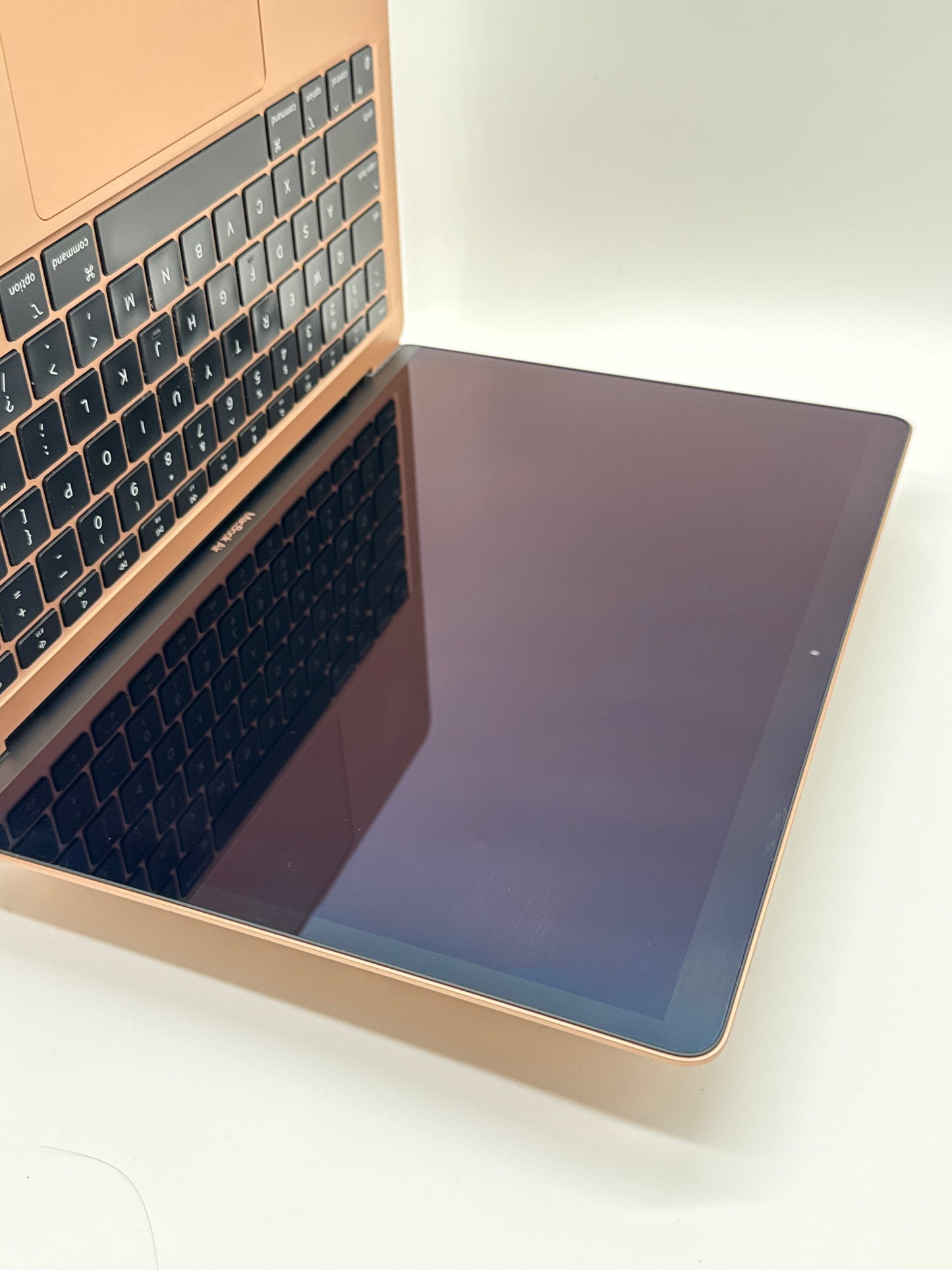 2020 Apple MacBook Air 13.3" M1 8GB RAM 256GB SSD A2337 Rose Gold