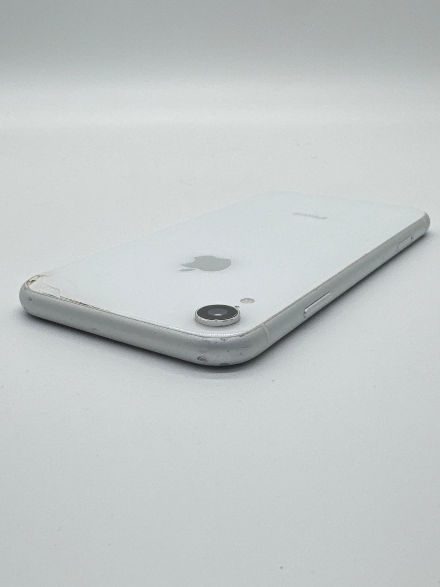 Unlocked Apple iPhone XR - 64GB -  Bad Digitizer Face ID Issue Cracked Back