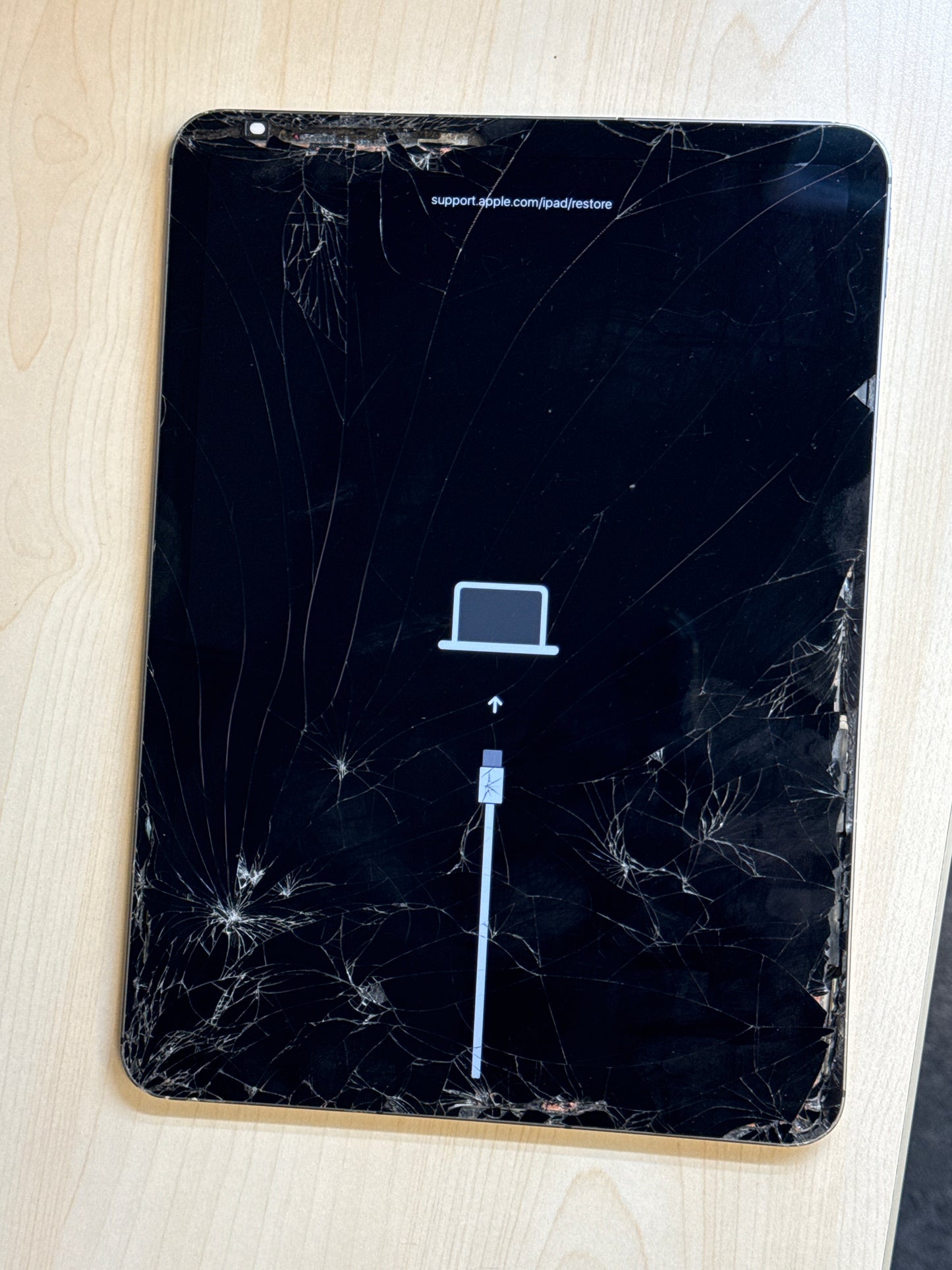 Unlocked Apple iPad Air 4th gen A2324 64GB Wi-Fi + Cellular - Cracked Read!