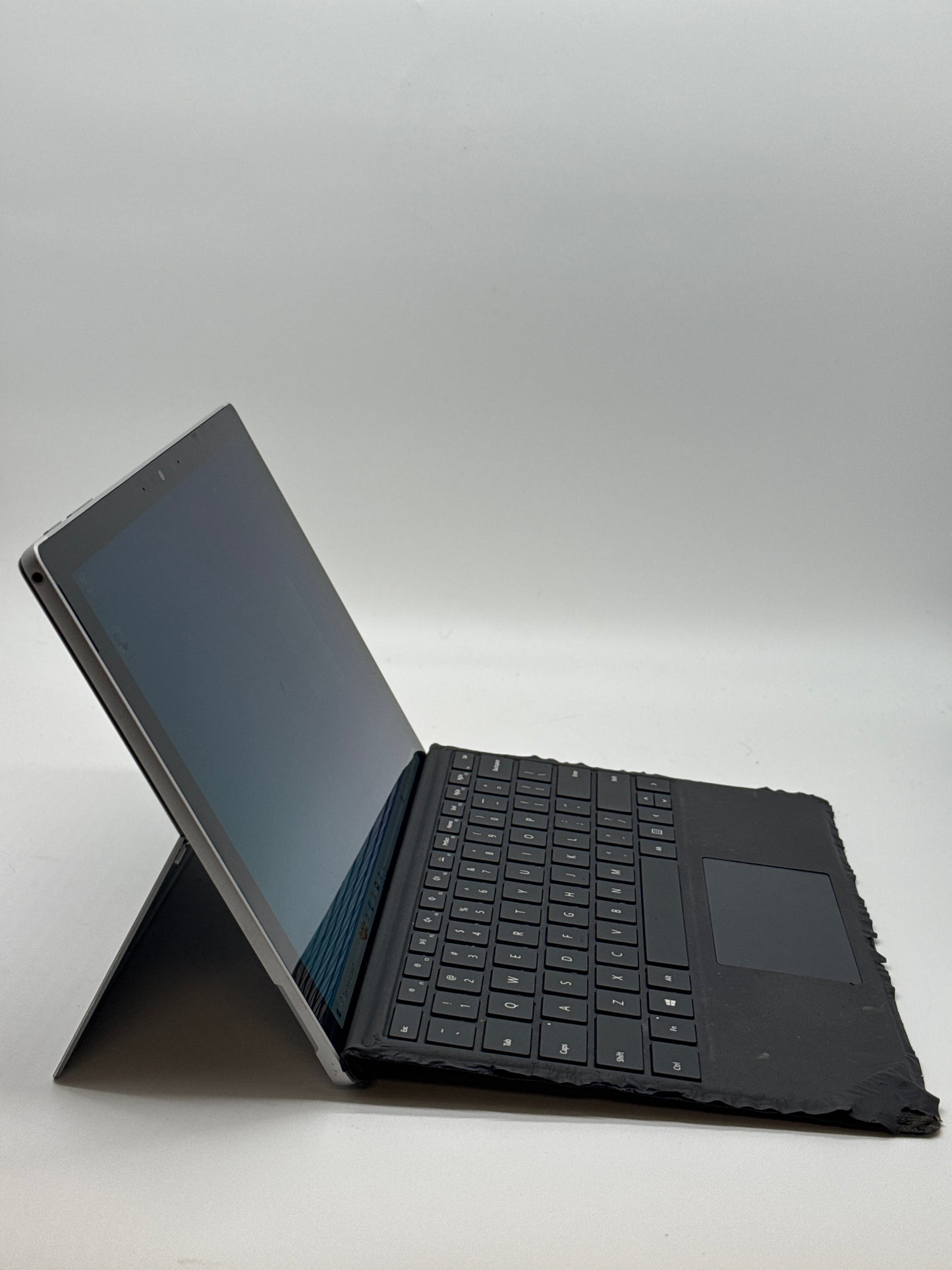 Microsoft Surface Pro 7 12-inch Core i5-1035G4 8GB RAM 128GB Silver - Used