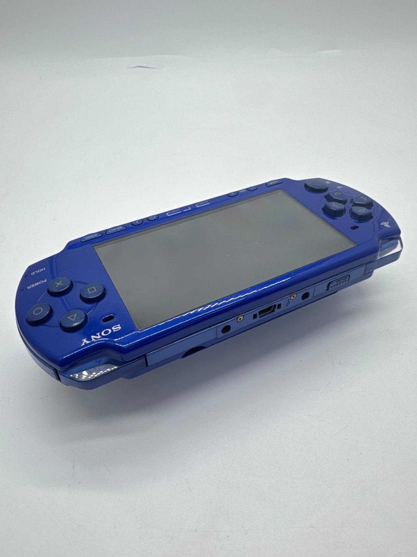 Sony PSP-2000 Blue Console Only #102 No Battery No Lid No Charger Bad Disc Drive AS IS