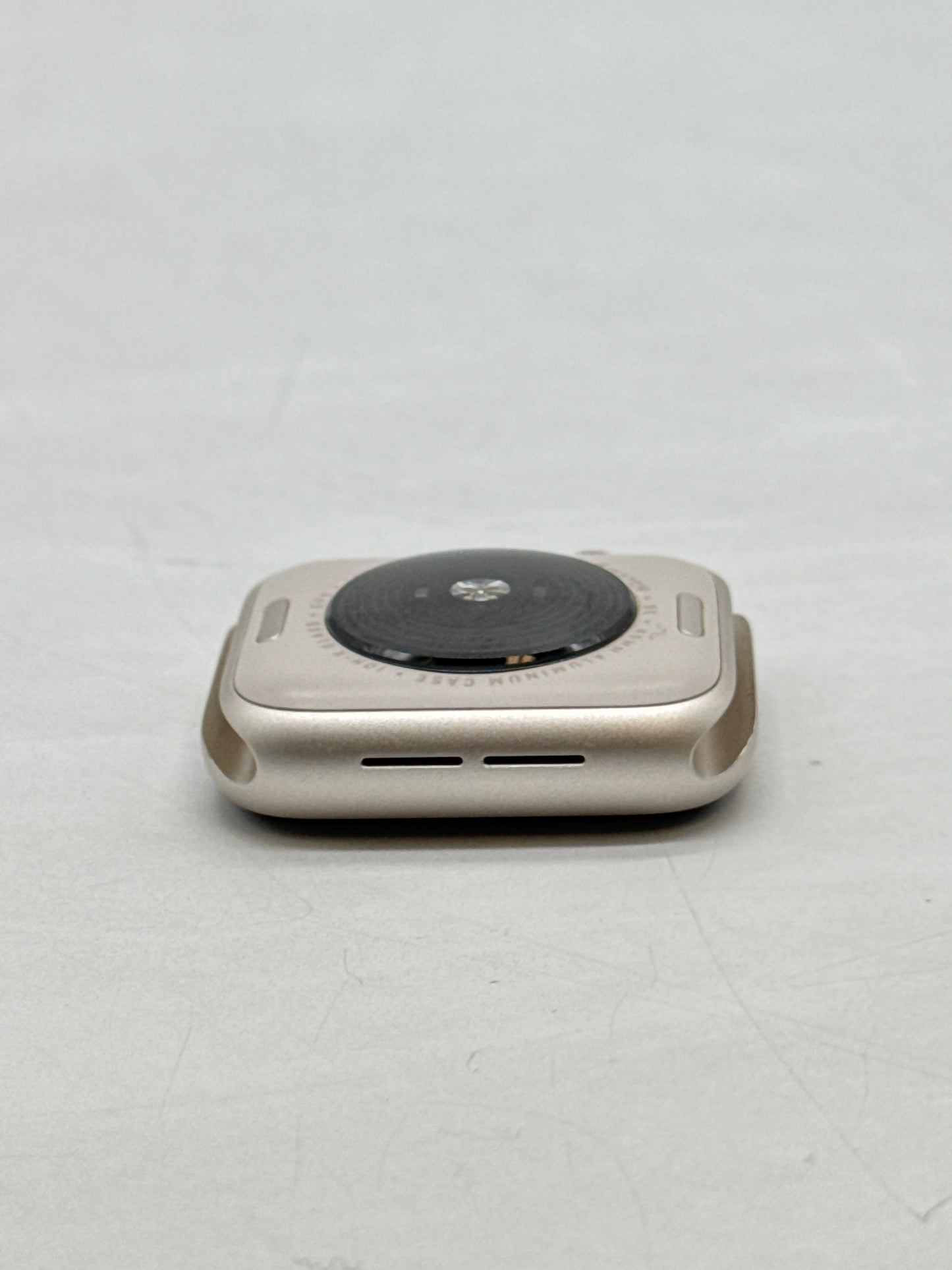 Unlocked Apple Watch SE 2nd Gen A2726 40mm GPS + Cellular Starlight Aluminium