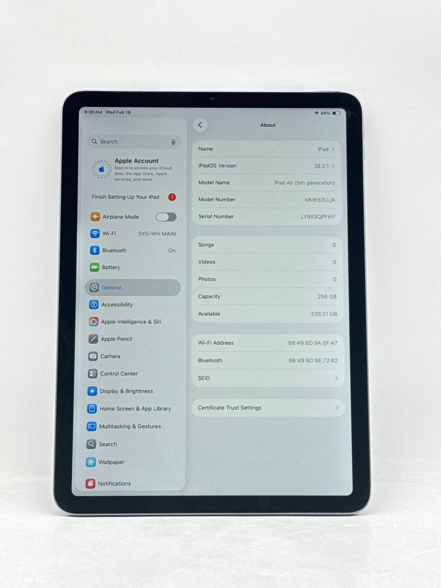 Apple iPad Air 5th Gen 10.9" A2588 M1 256GB Wi-Fi Only Purple