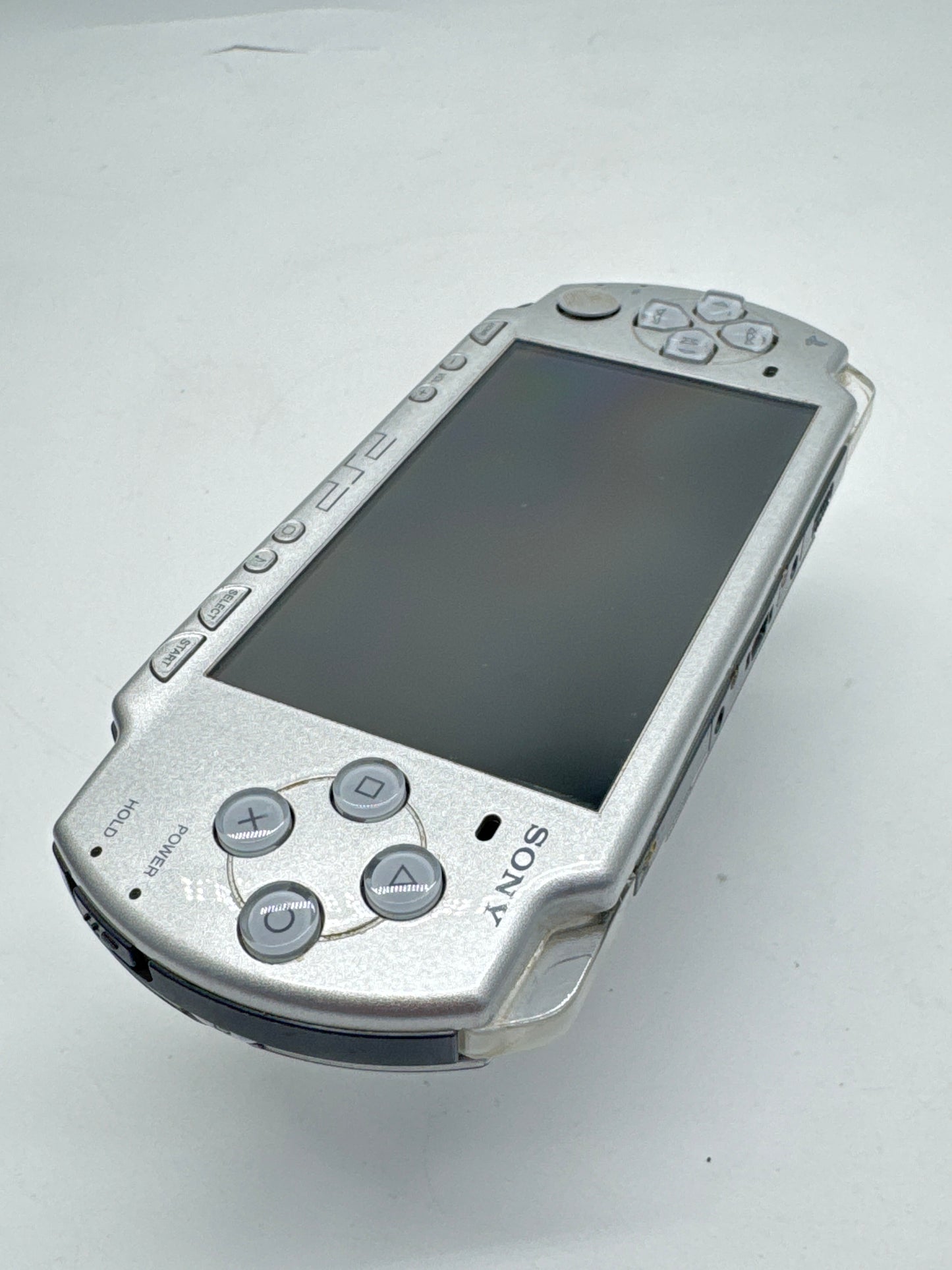 Sony PSP-2000 Silver Console #297 w/1200mAh Battery No Charger BAD UMD DRIVE AS IS