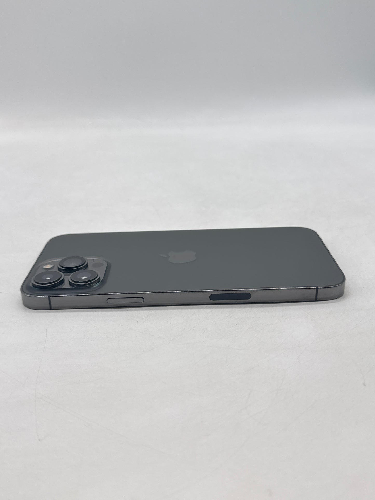 AT&T Apple iPhone 13 Pro Max A2484 128GB Graphite 82% Battery Health