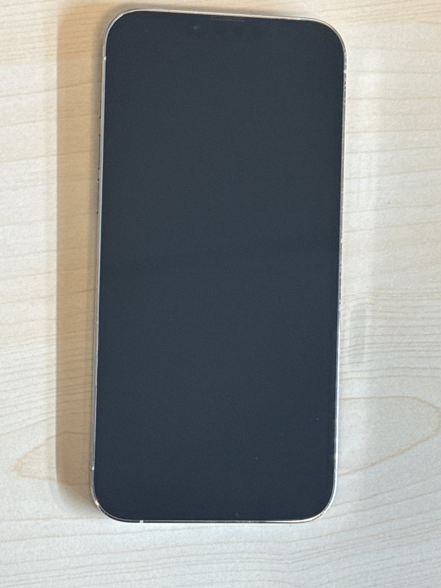 Unlocked Apple iPhone 13 Pro Max A2484 128GB Silver - Cracked Back