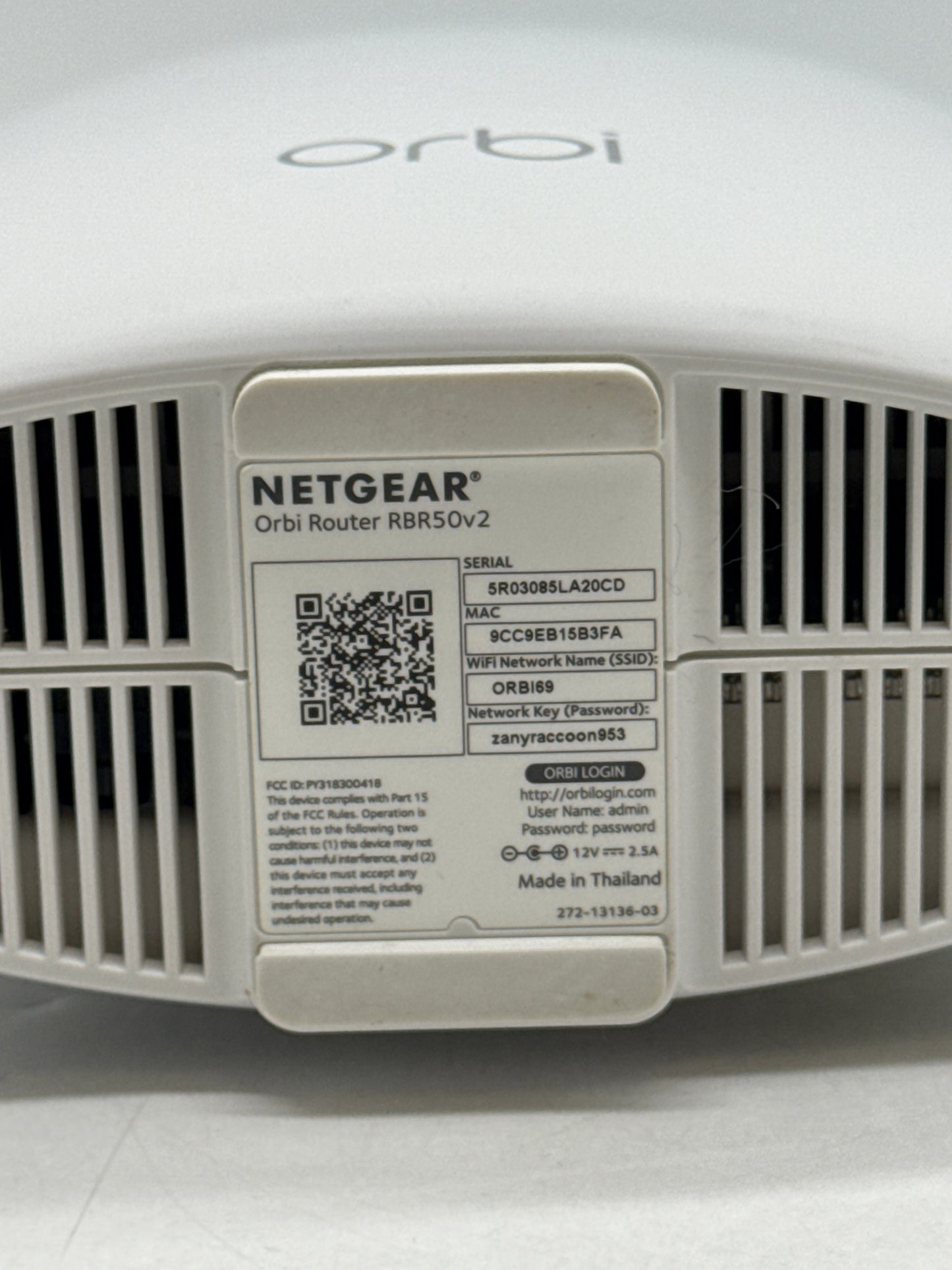 Netgear Orbi RBR50v2 Wi-Fi Router