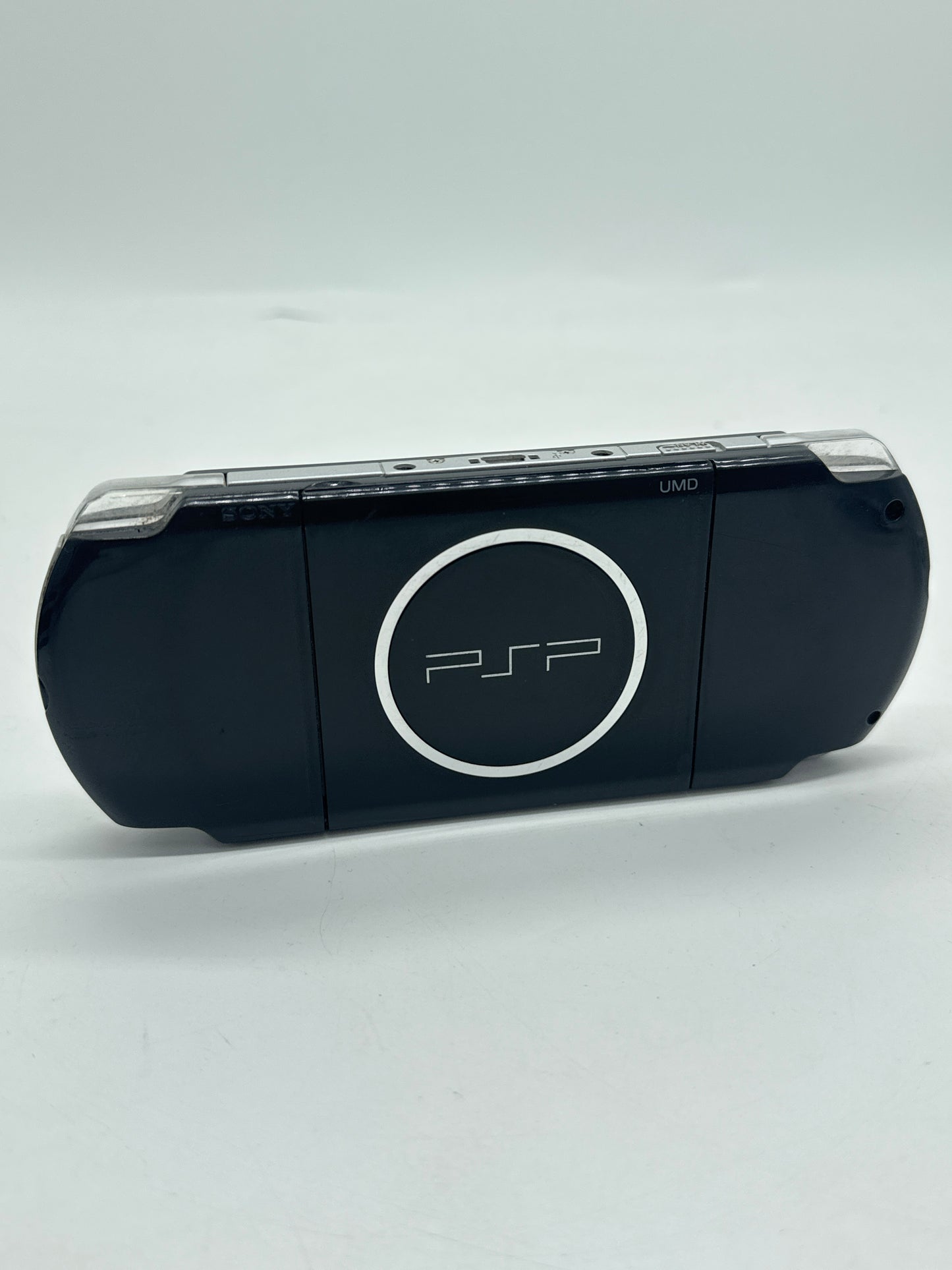 Sony PSP-3010 Piano Black Console #46 w/ 1200mAh Battery No Charger