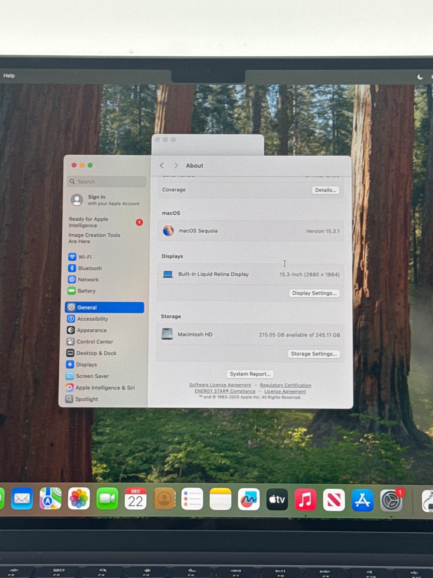 2023 Apple MacBook Air 15.3" A2941 M2 8C-CPU 10C-GPU 256GB SSD 8GB RAM