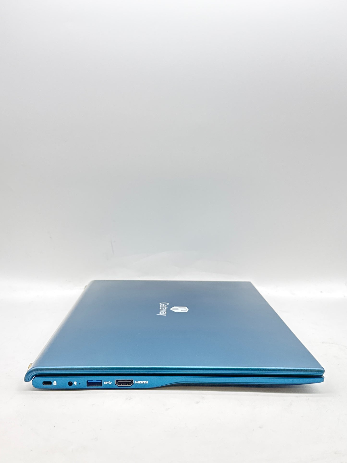 Gateway GWTN156-11BL 14" Pentium Silver N5030 4GB RAM 128GB SSD - Win11