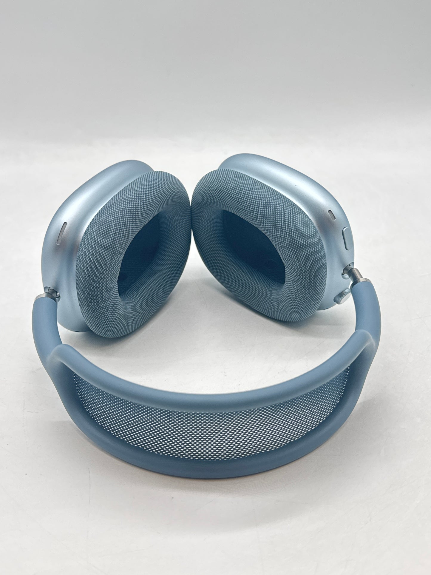 Apple AirPods Max A3184 Wireless Over-Ear Headphones Blue