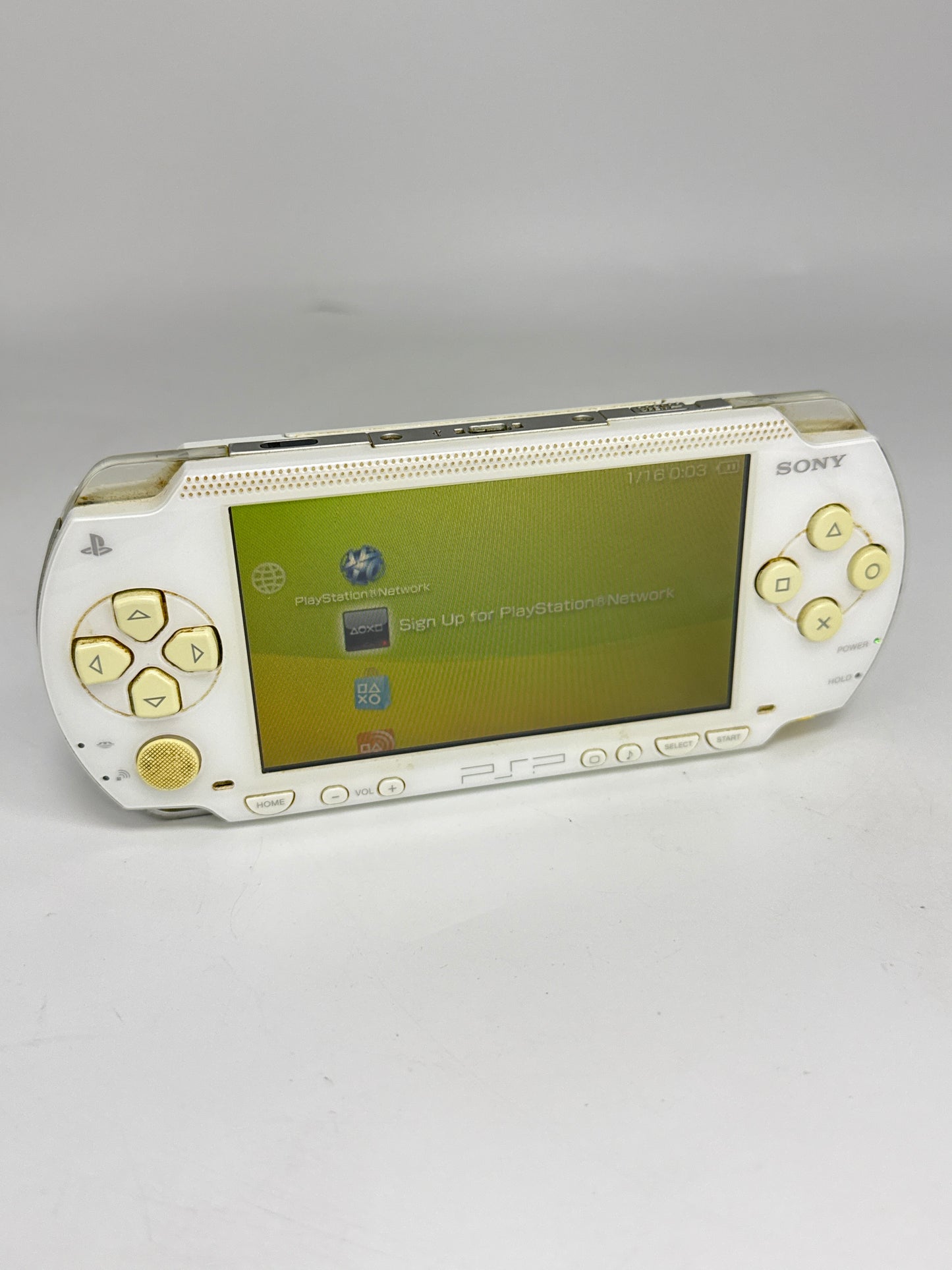 Sony PSP-1000 White Console #98 w/3600mAh Battery & No Charger Noisy UMD Drive