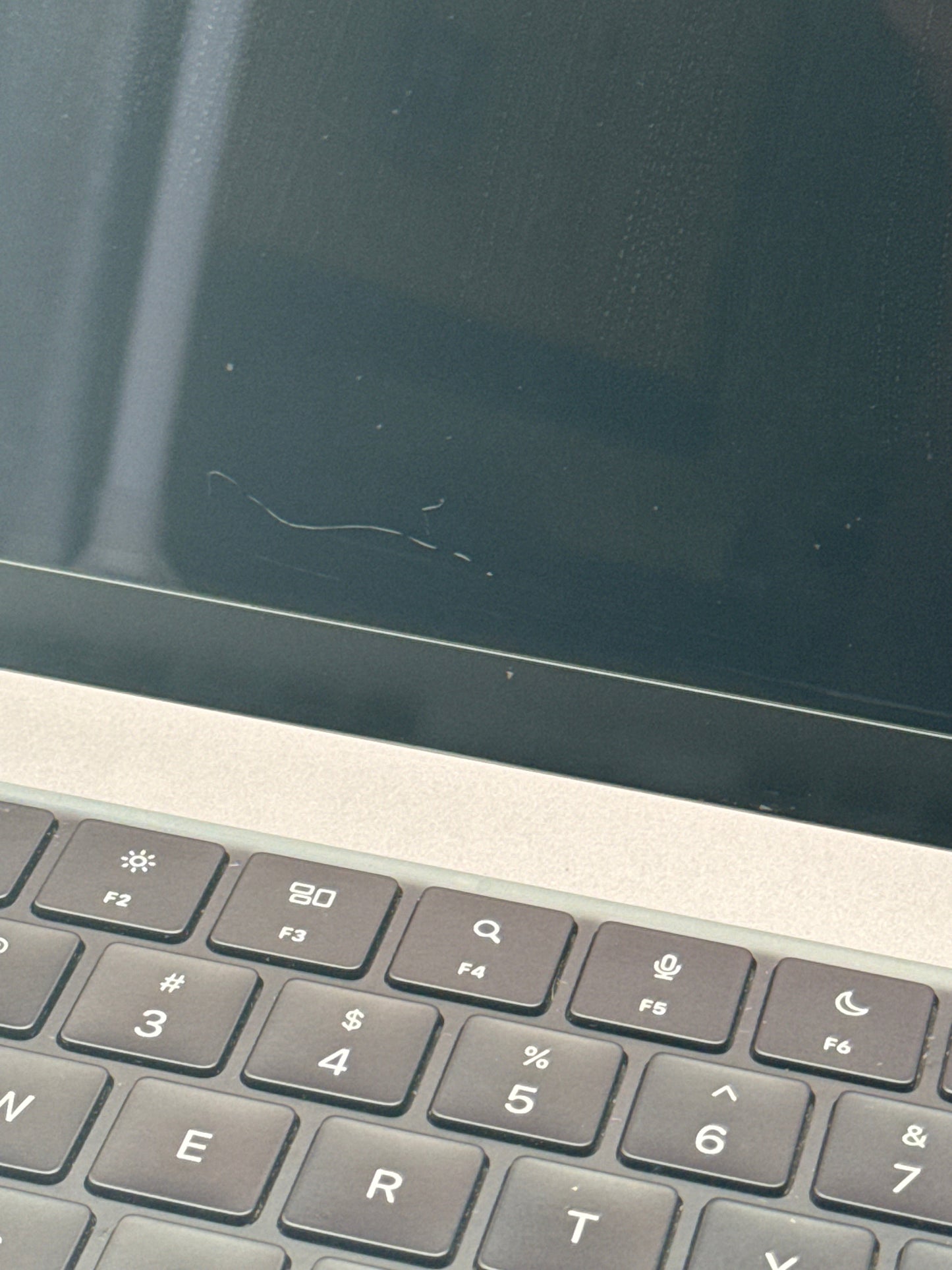 2021 Apple MacBook Pro 16.2" A2485 M1 Pro 10C-CPU 16C-GPU 16GB RAM 512GB SSD