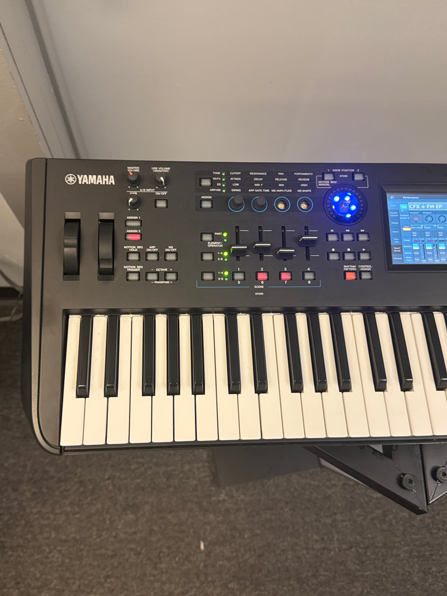 Yamaha MODX6+ 61 Semi-weighted Key Synthesizer w/ power supply