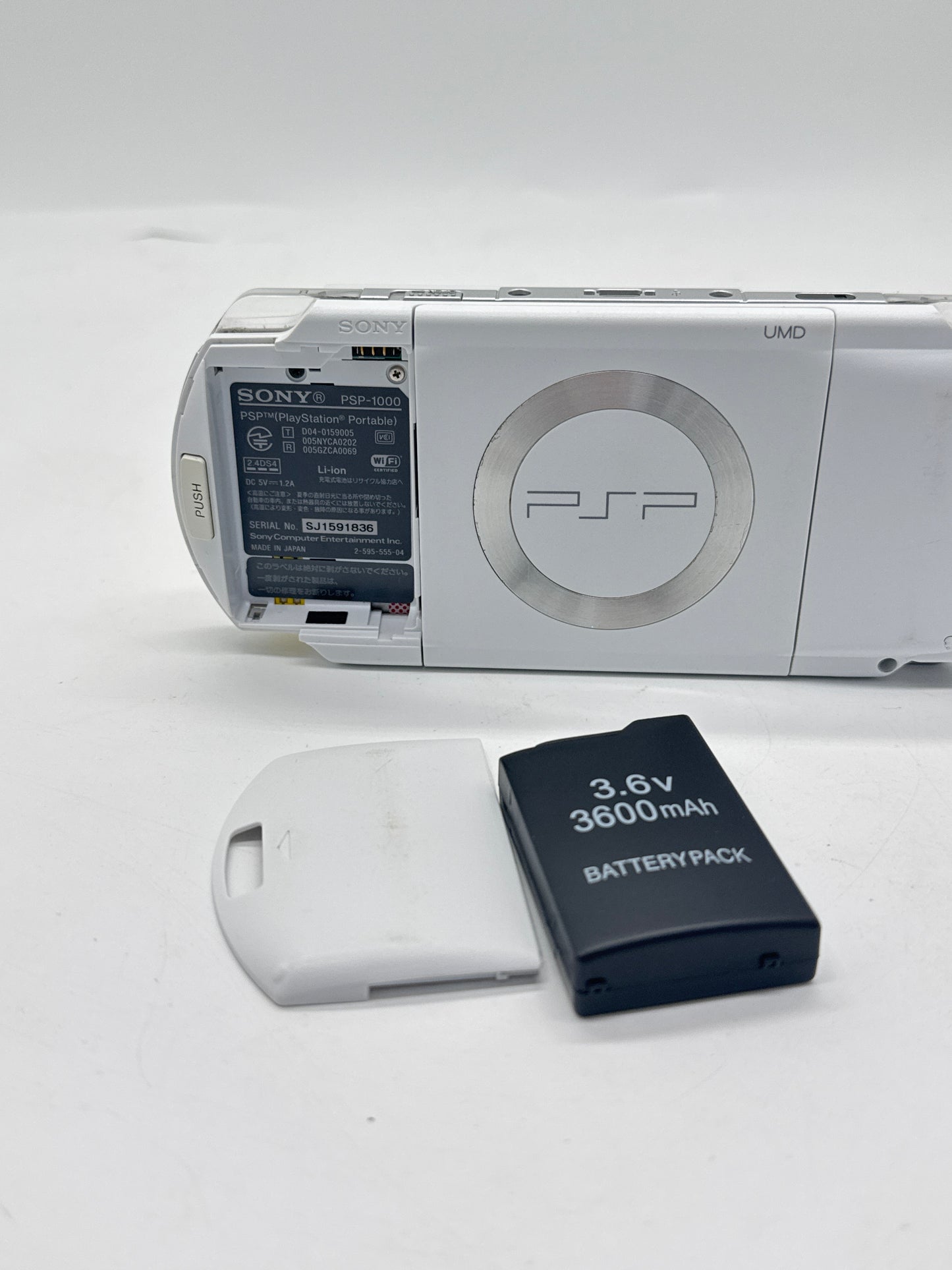 Sony PSP-1000 White Console #38 w/ 3600mAh Battery No Charger