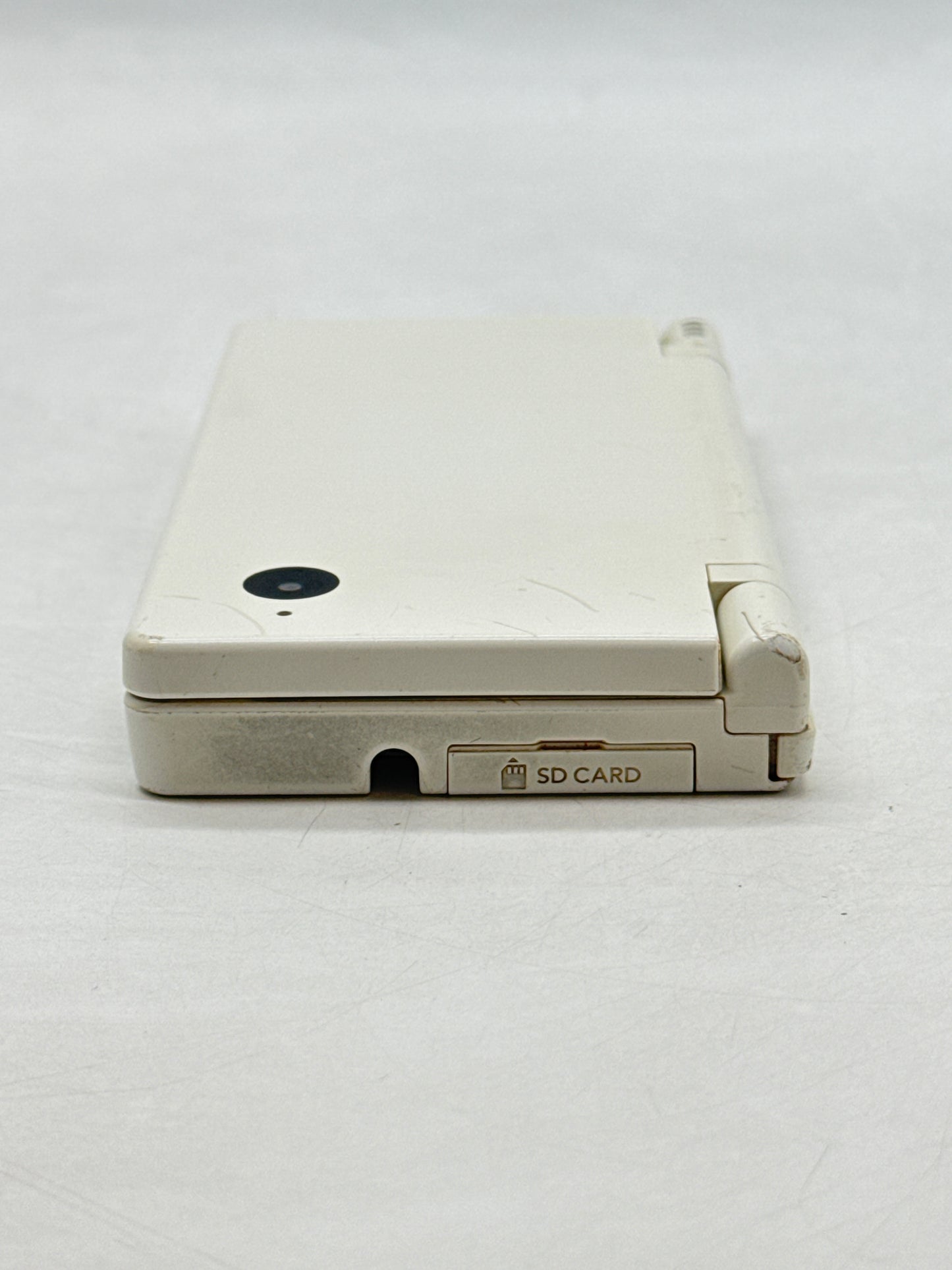 Nintendo Dsi TWL-001(JPN) Handheld Video Game Console Only White