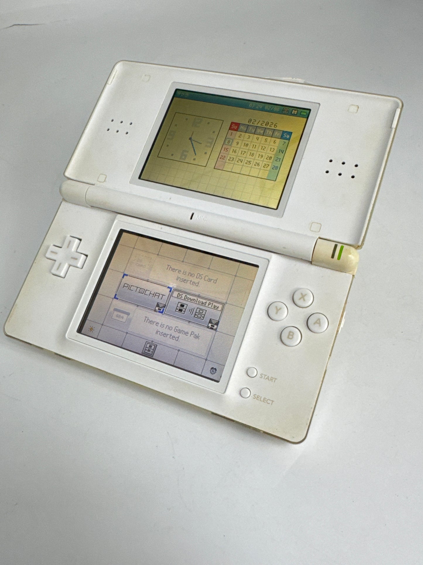 Nintendo DS Lite USG-001 White Console #94 w/ Stylus No Charger Untested AS IS