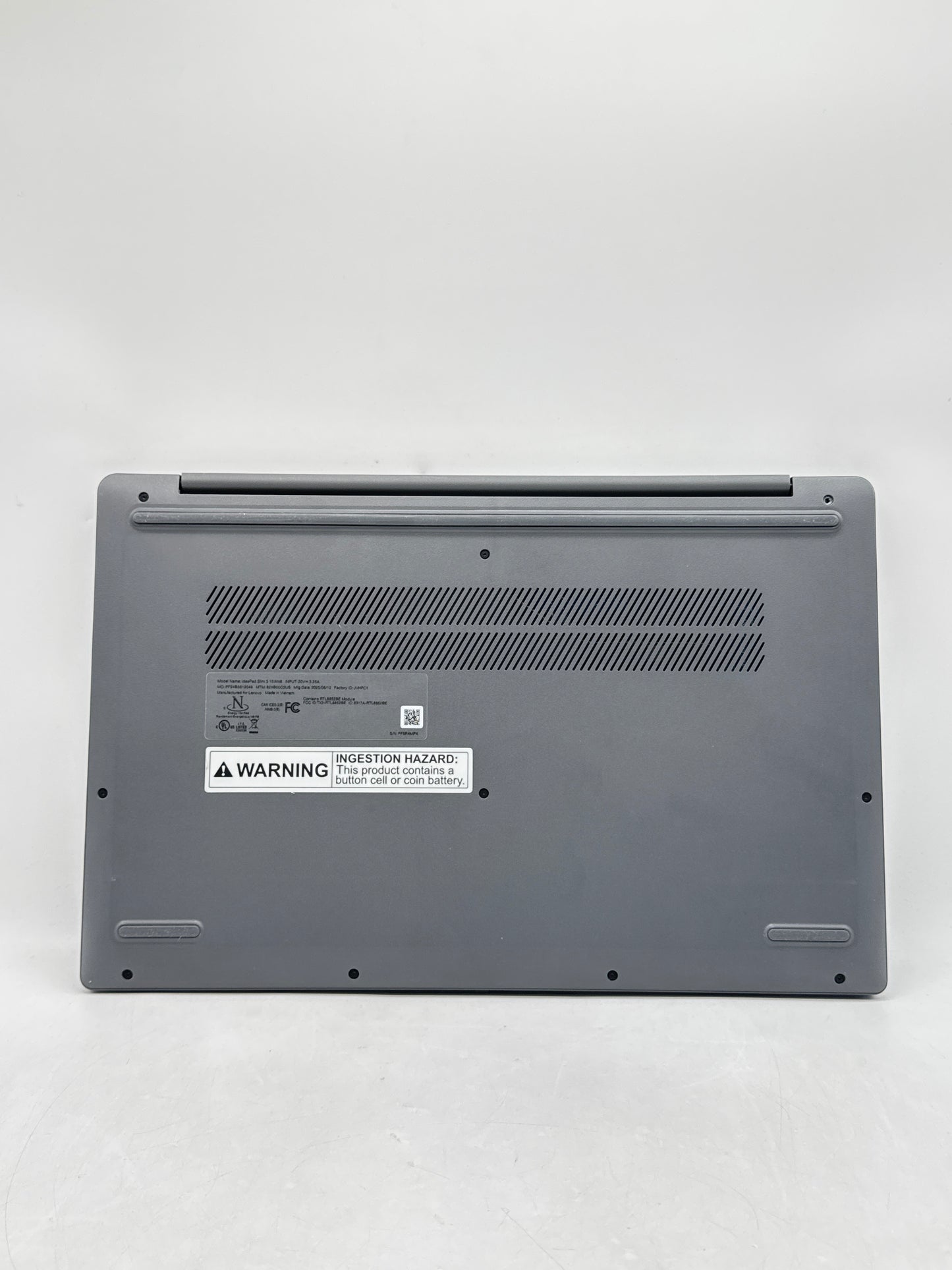 Lenovo IdeaPad Slim 3 15IAN8 15.6'' Core™ i3-N305 8GB DDR5 RAM 128GB SSD - Read!