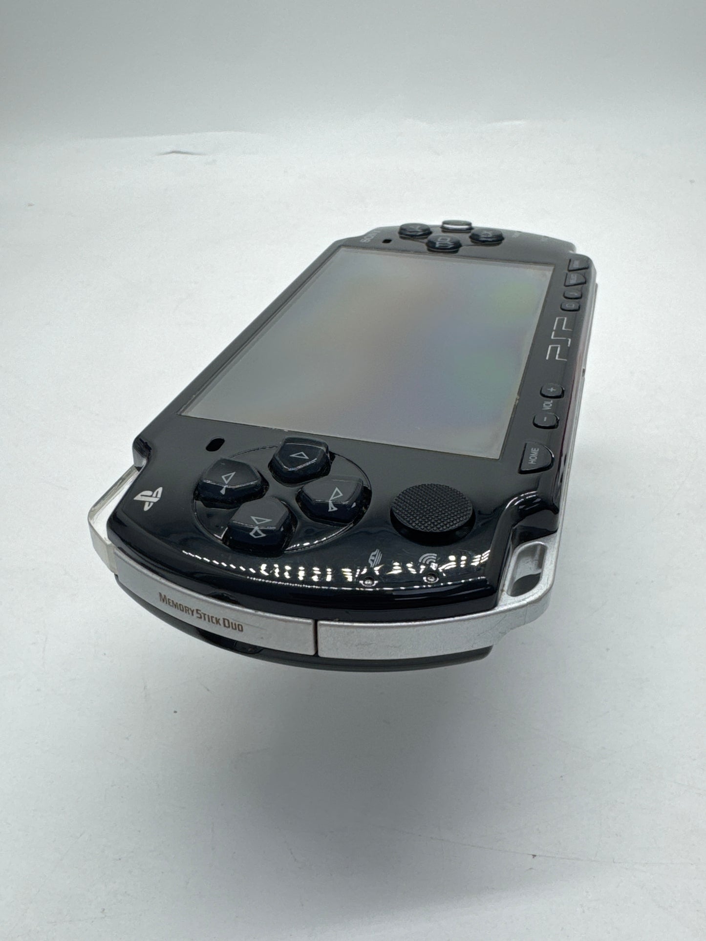 Sony PlayStation Portable PSP-2000 Piano Black Console #335 w/1200mAh Battery