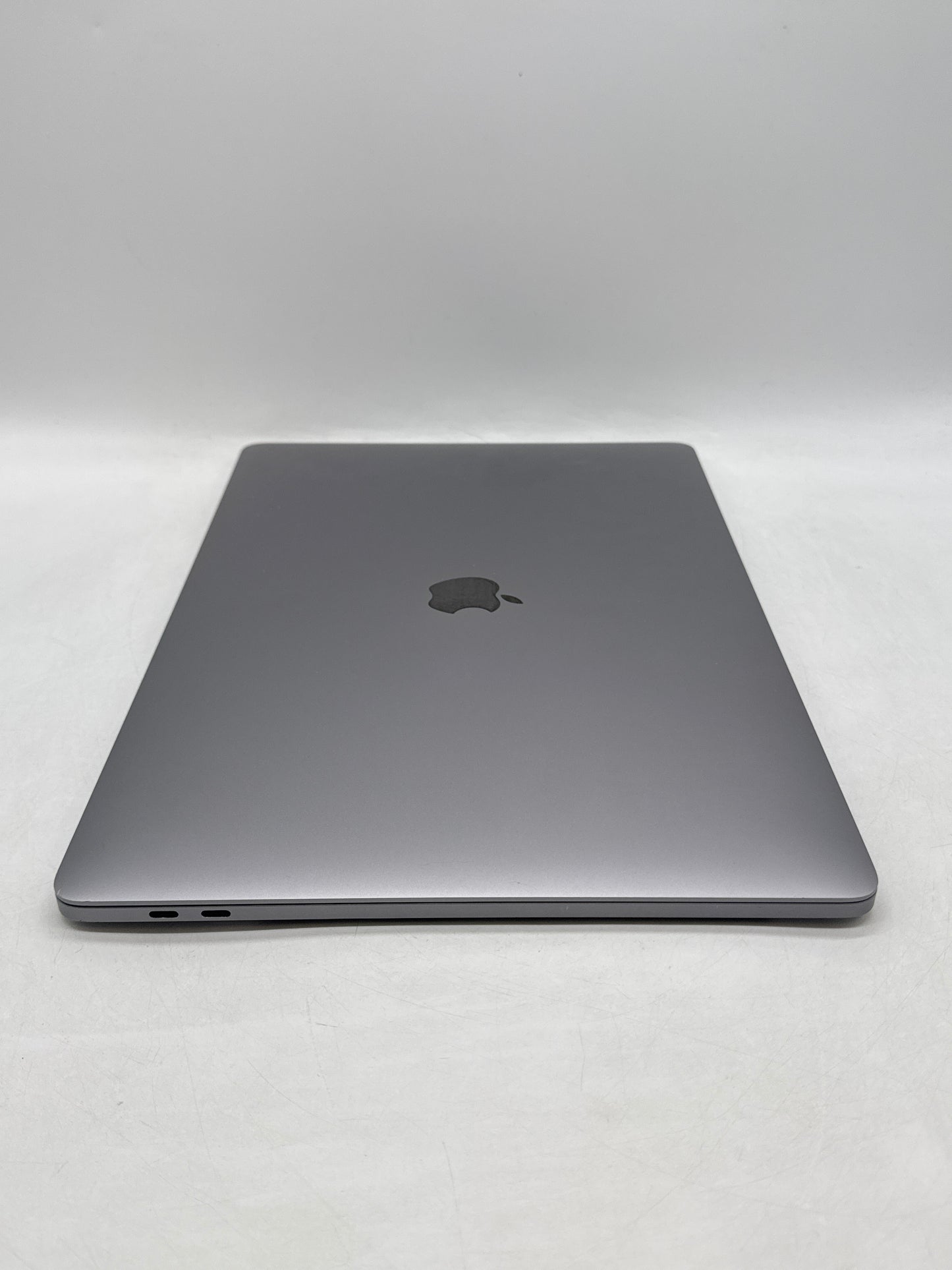 2016 Apple MacBook Pro 15" A1707 Intel Core i7 2.6GHz 256GB SSD 16GB RAM - Read!