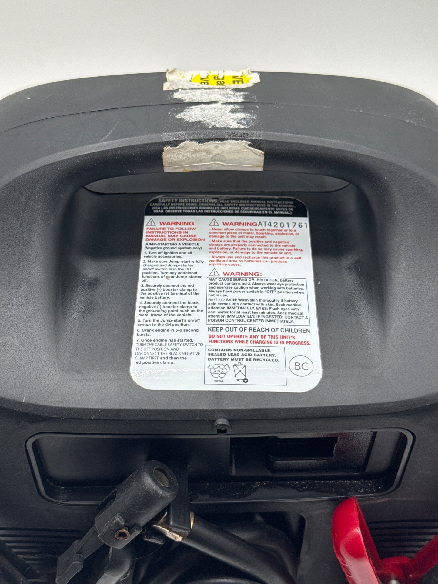 PEAK Power Station 900 Peak Amp Jump Starter with USB Port Black - Untested