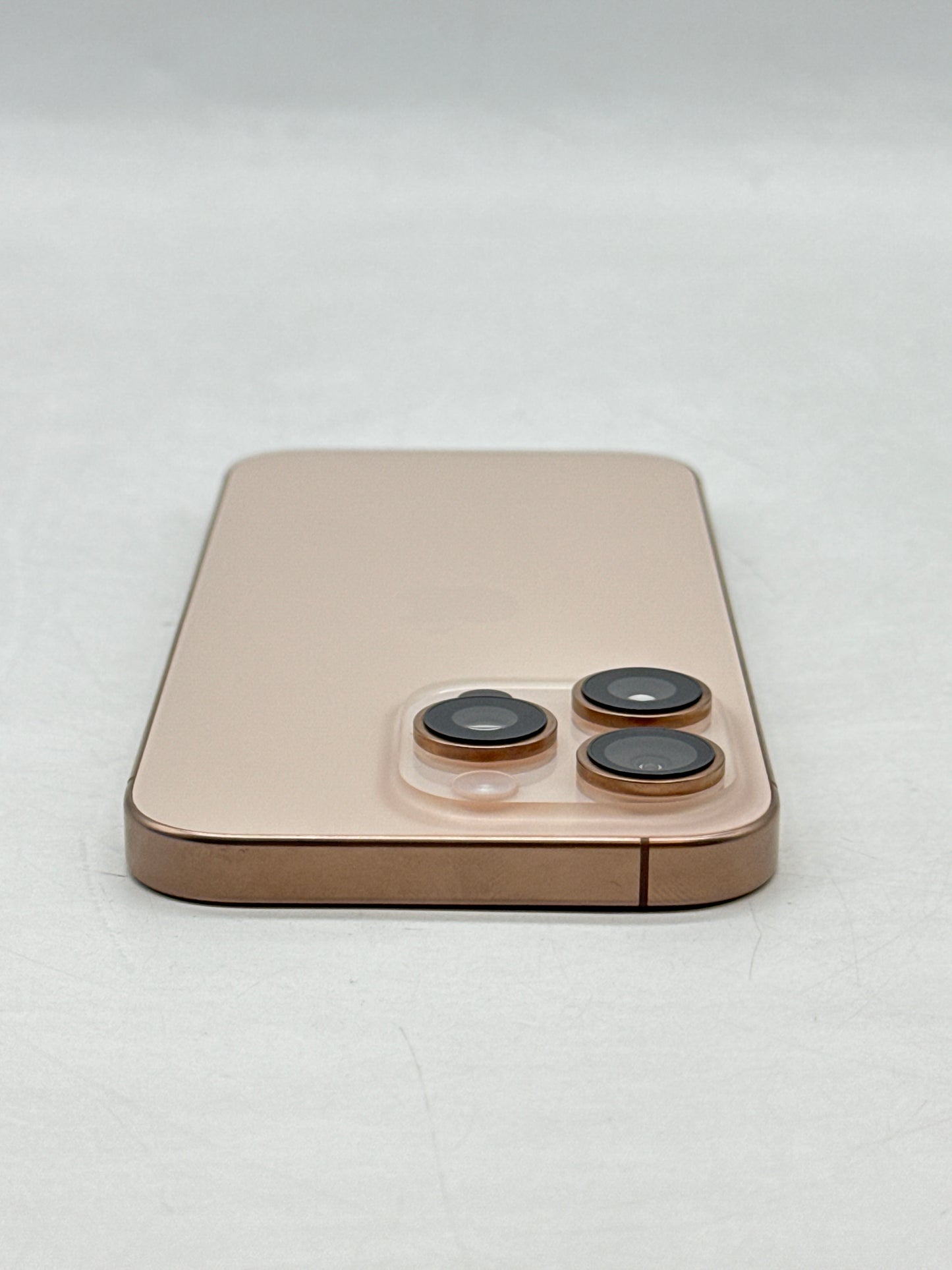 Unlocked Apple iPhone 16 Pro A3083 128GB Desert Titanium 100% Battery Health