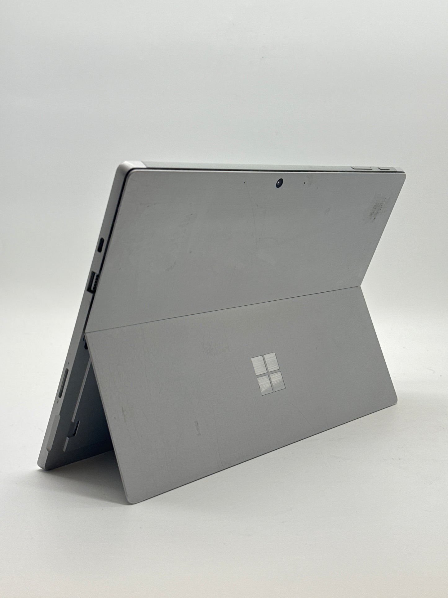 Microsoft Surface Pro 7 12-inch Core i5-1035G4 8GB RAM 128GB Silver - Used