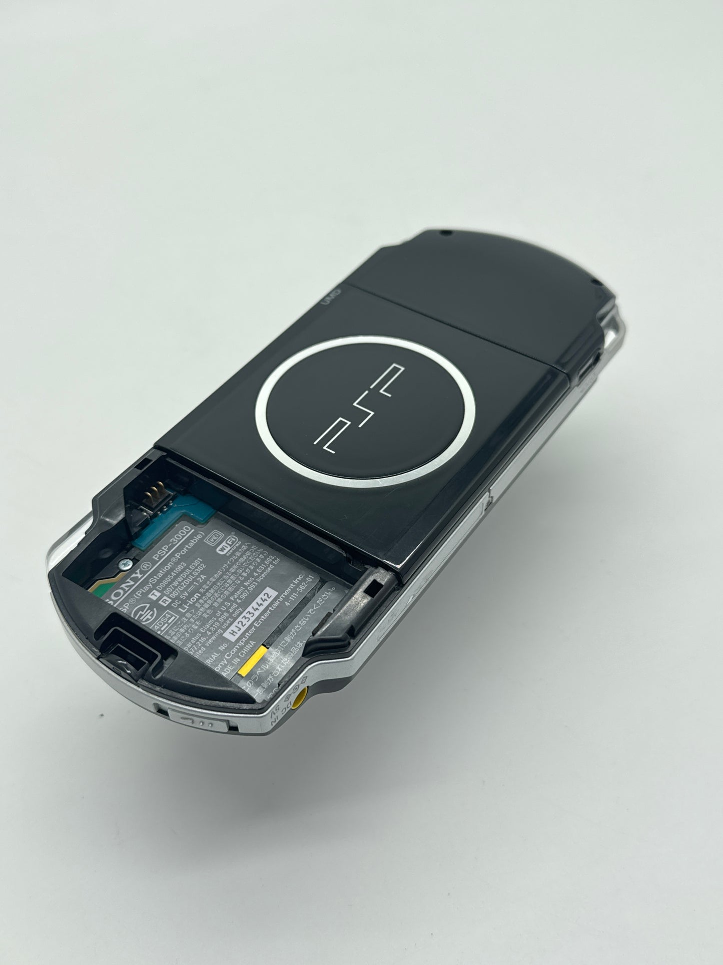 Sony PSP-3000 Console #436 Bad Arrows No Battery or Back Lid No Charger READ AS IS