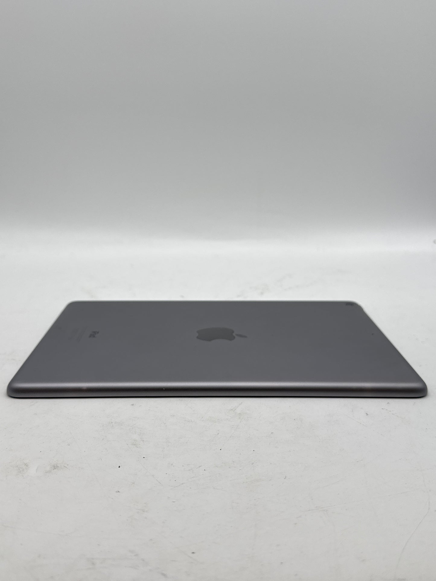Apple iPad Air 9.7" A1474 16GB Wi-Fi Space Gray No Power  !READ