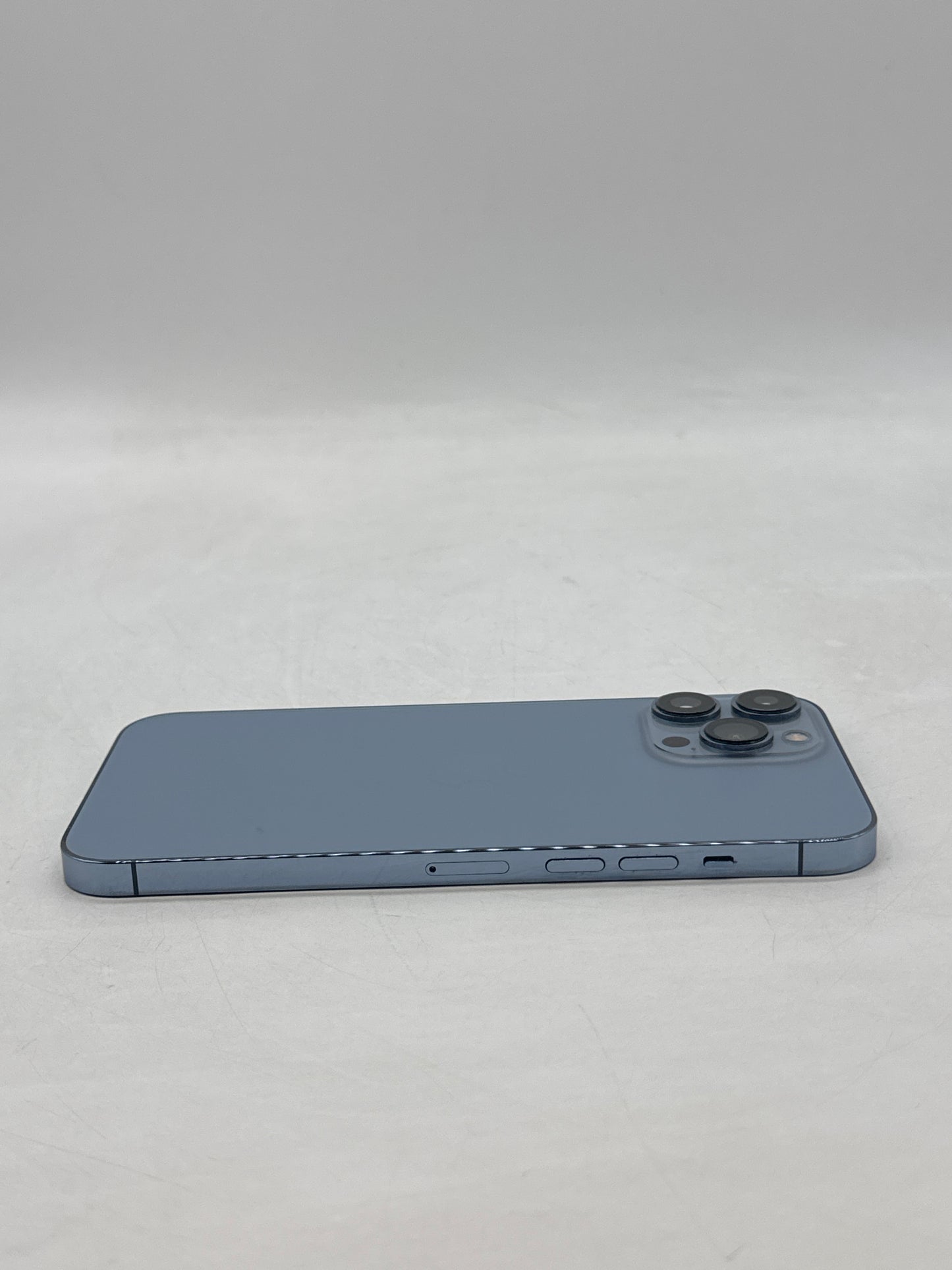 Unlocked Apple iPhone 13 Pro Max A2484 256GB Sierra Blue - Service Battery 77%