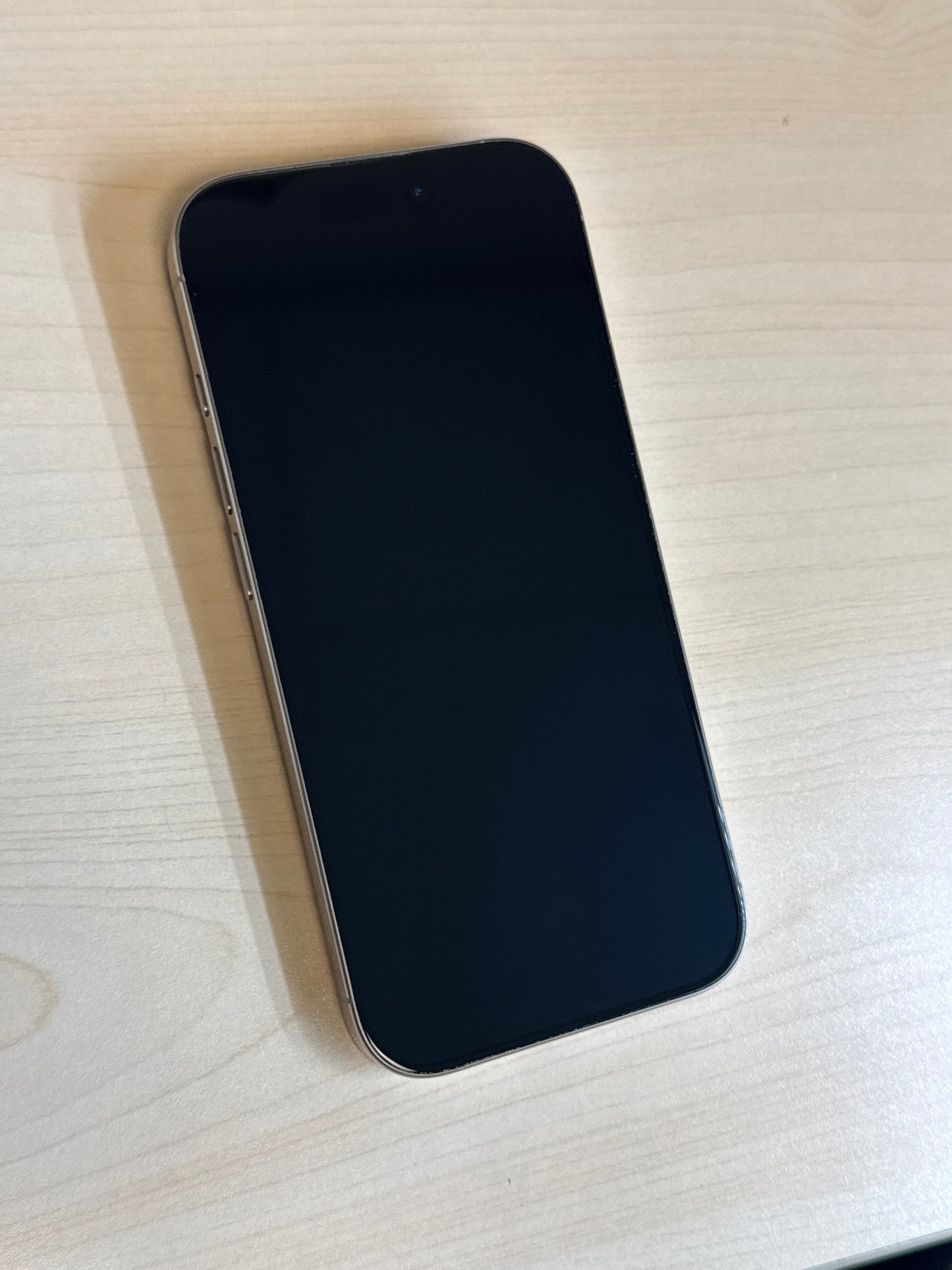 Unlocked Apple iPhone 16 Pro A3083 128GB Natural Titanium 96% Battery Health