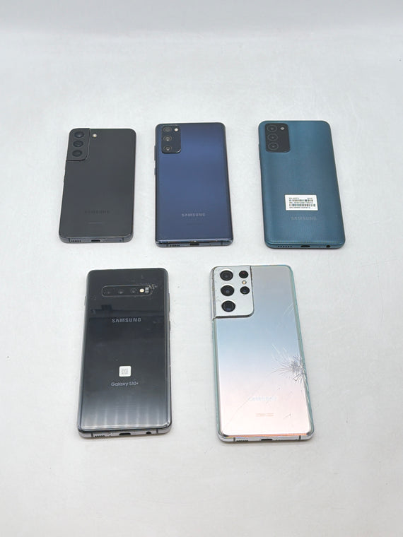 Lot of 5 Samsung Phones - Cracked, Not Wroking